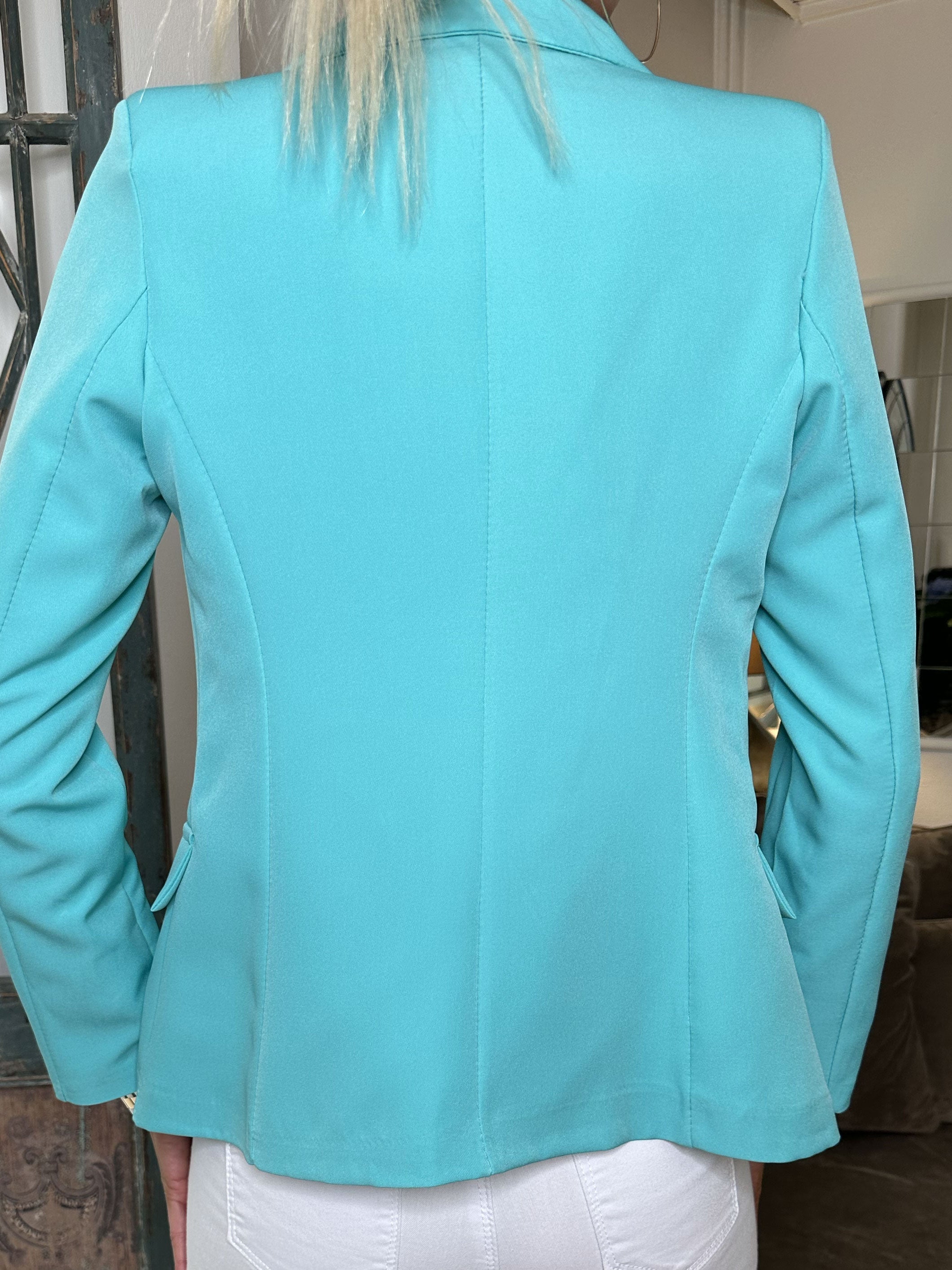 Queen - Lättviktig kavaj med knäppning - Beige