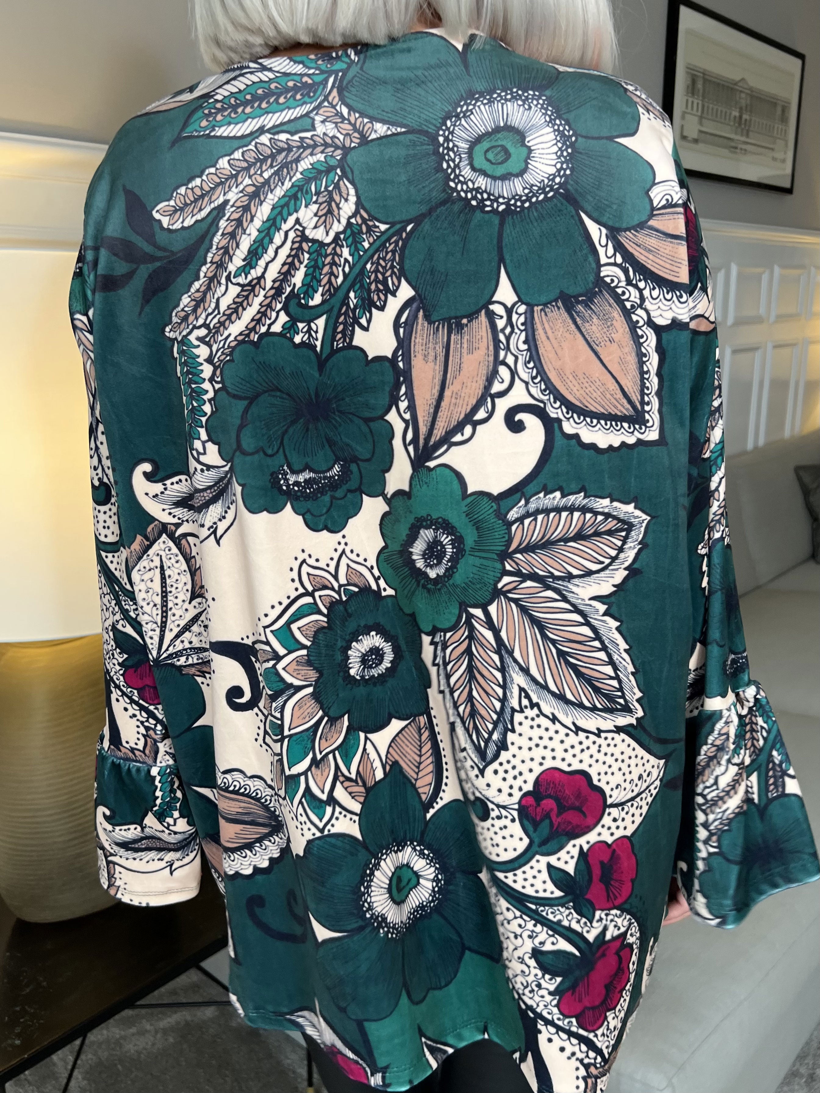 Romana - Mjuk blus med mönster - Purple