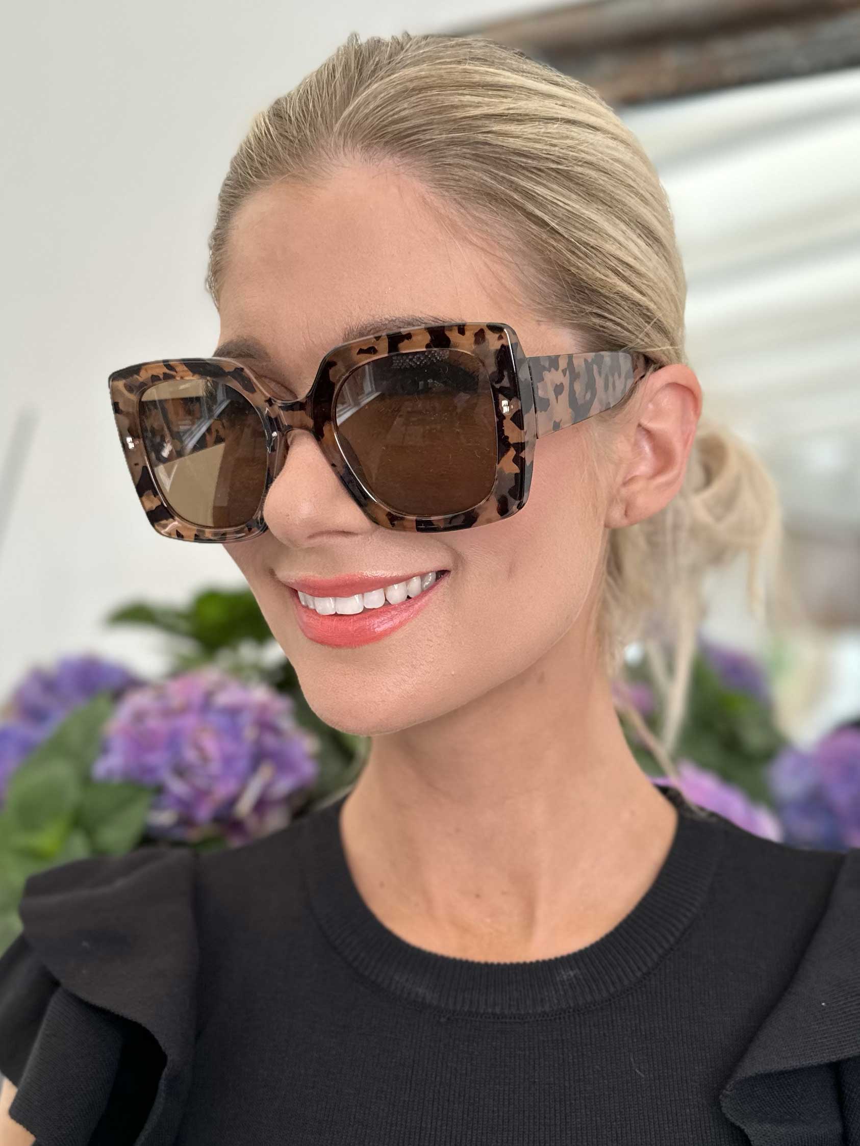 Sahara - Stora fyrkantiga solglasögon - Black