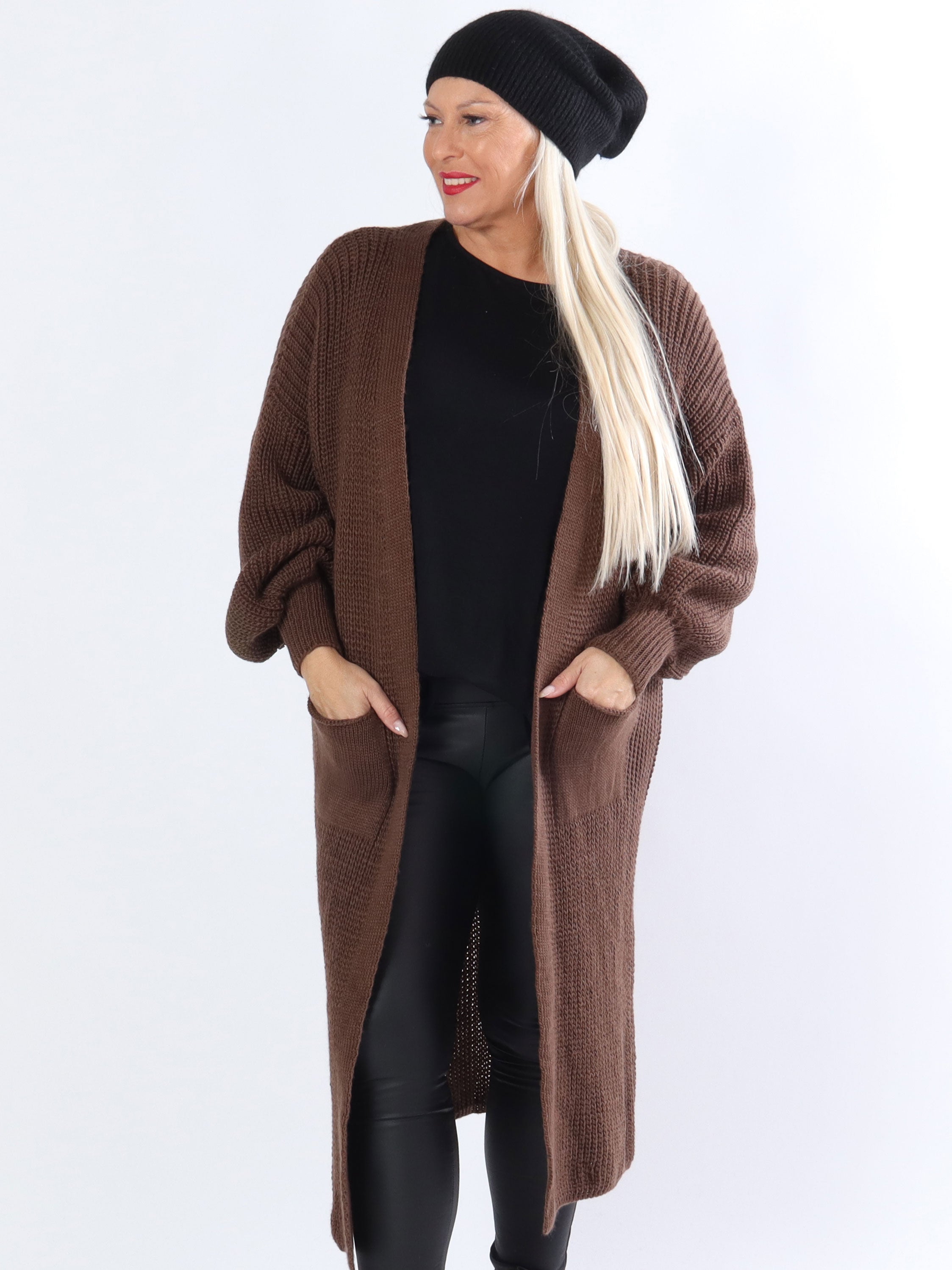 Sally - Stickad plus size kofta med ballongärmar