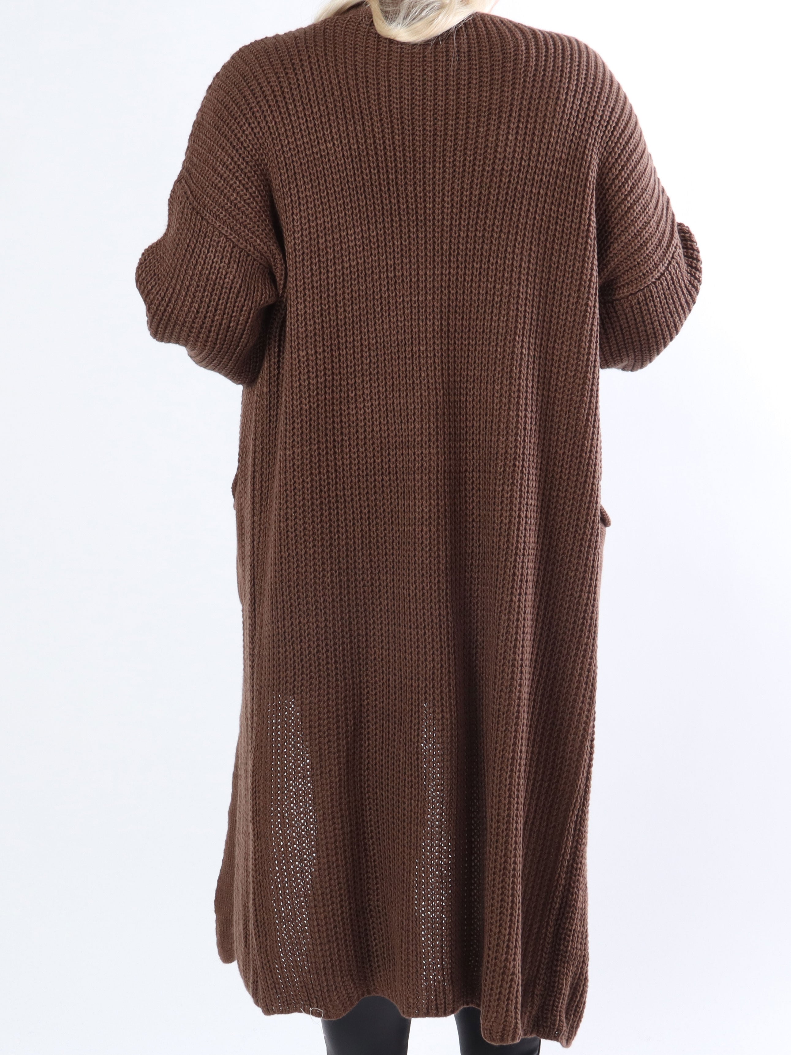 Sally - Stickad plus size kofta med ballongärmar