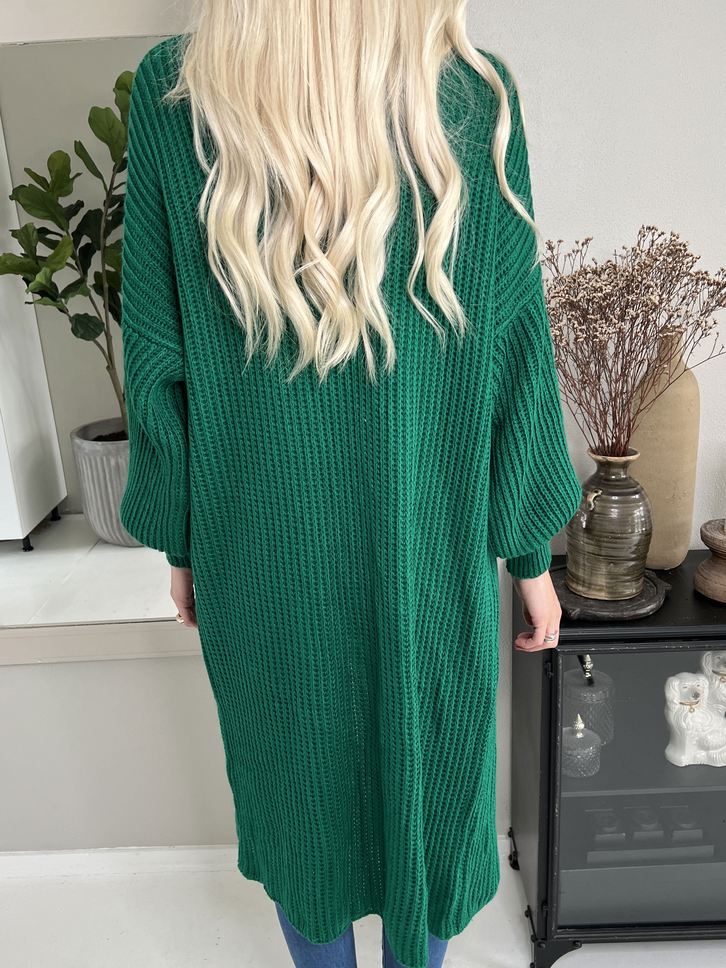 Sally - Stickad kofta med ballongärmar