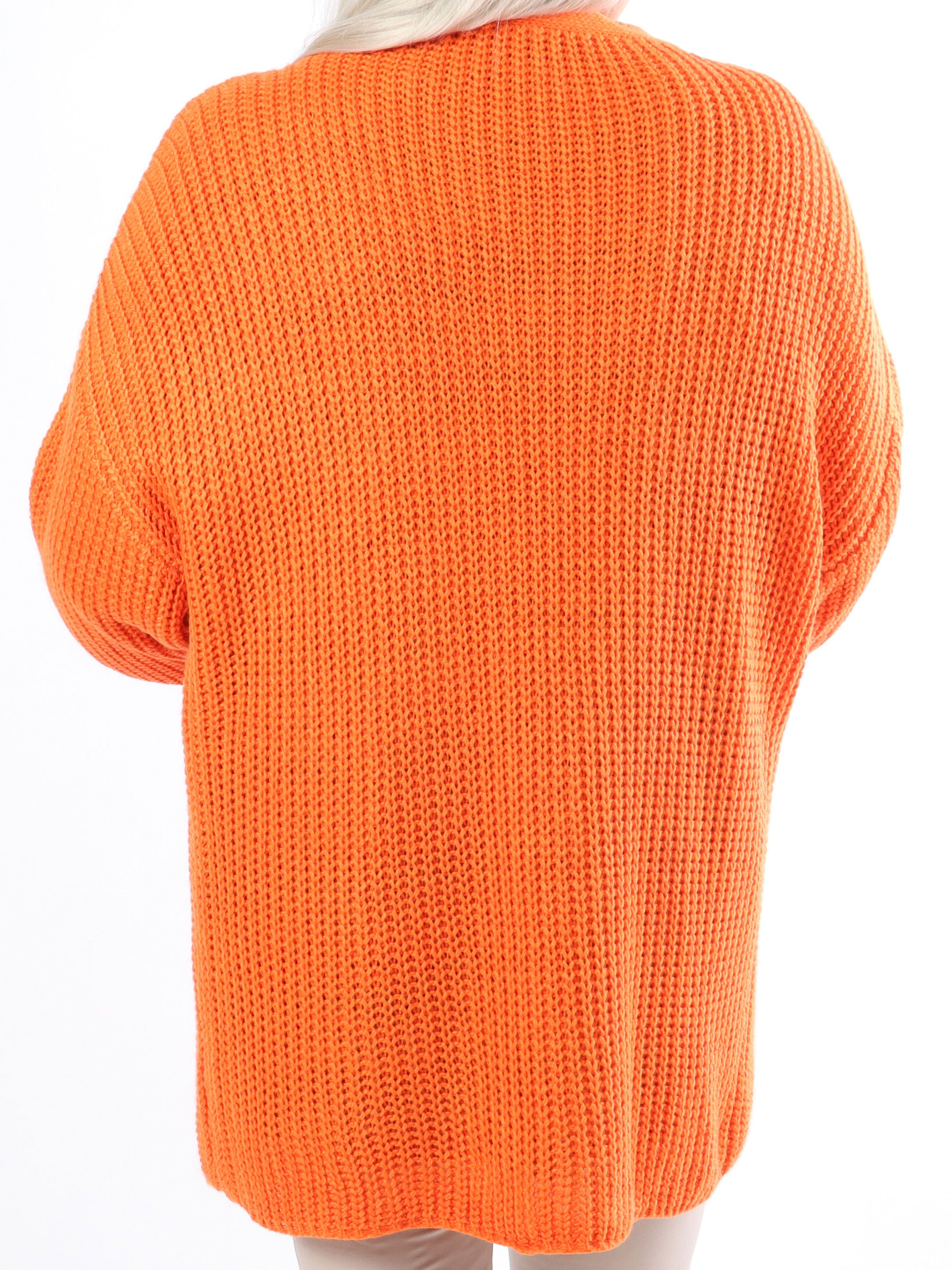 Sally Short - Söt stickad plus size kofta med ballongärmar