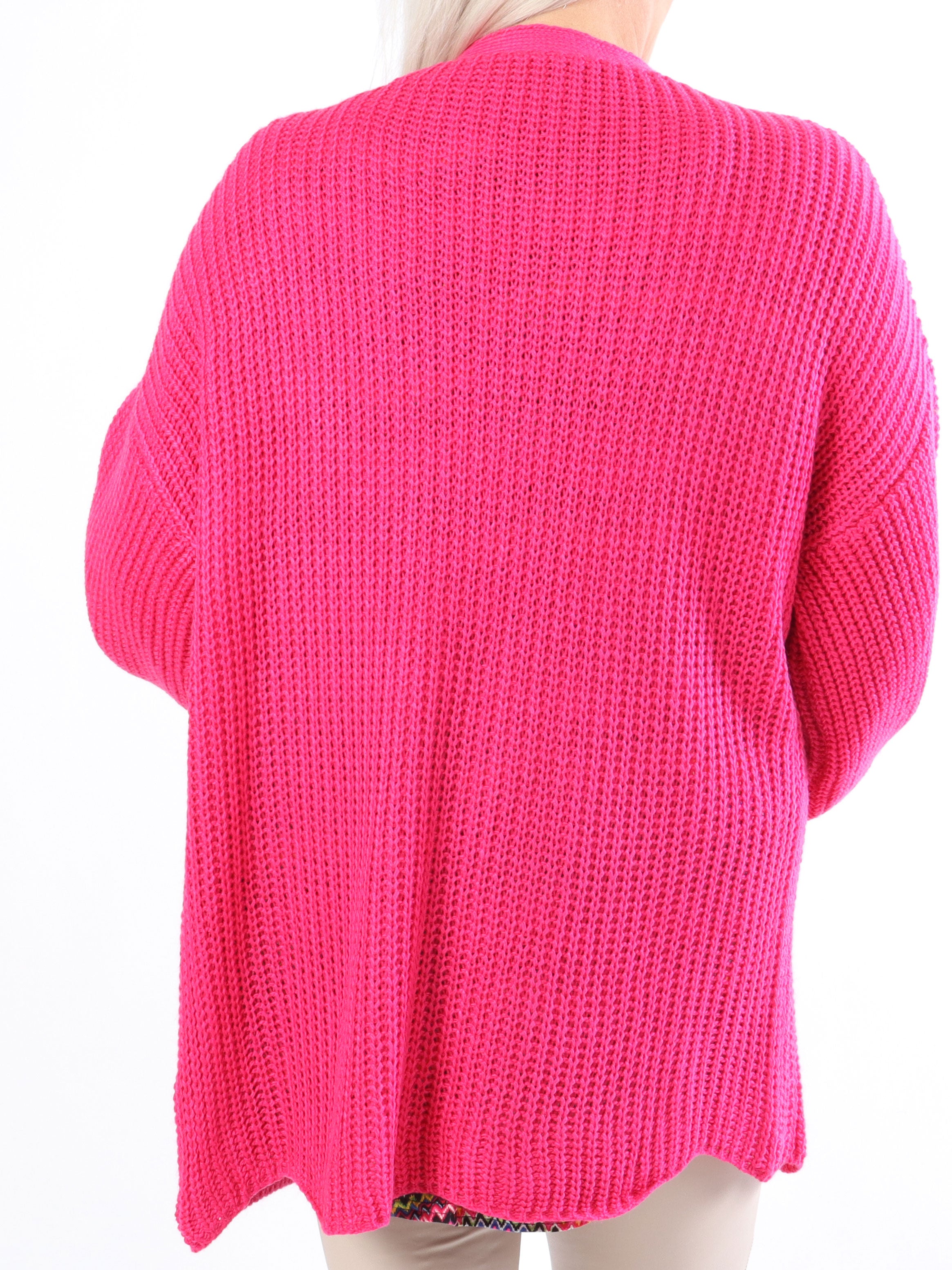 Sally Short - Söt stickad plus size kofta med ballongärmar