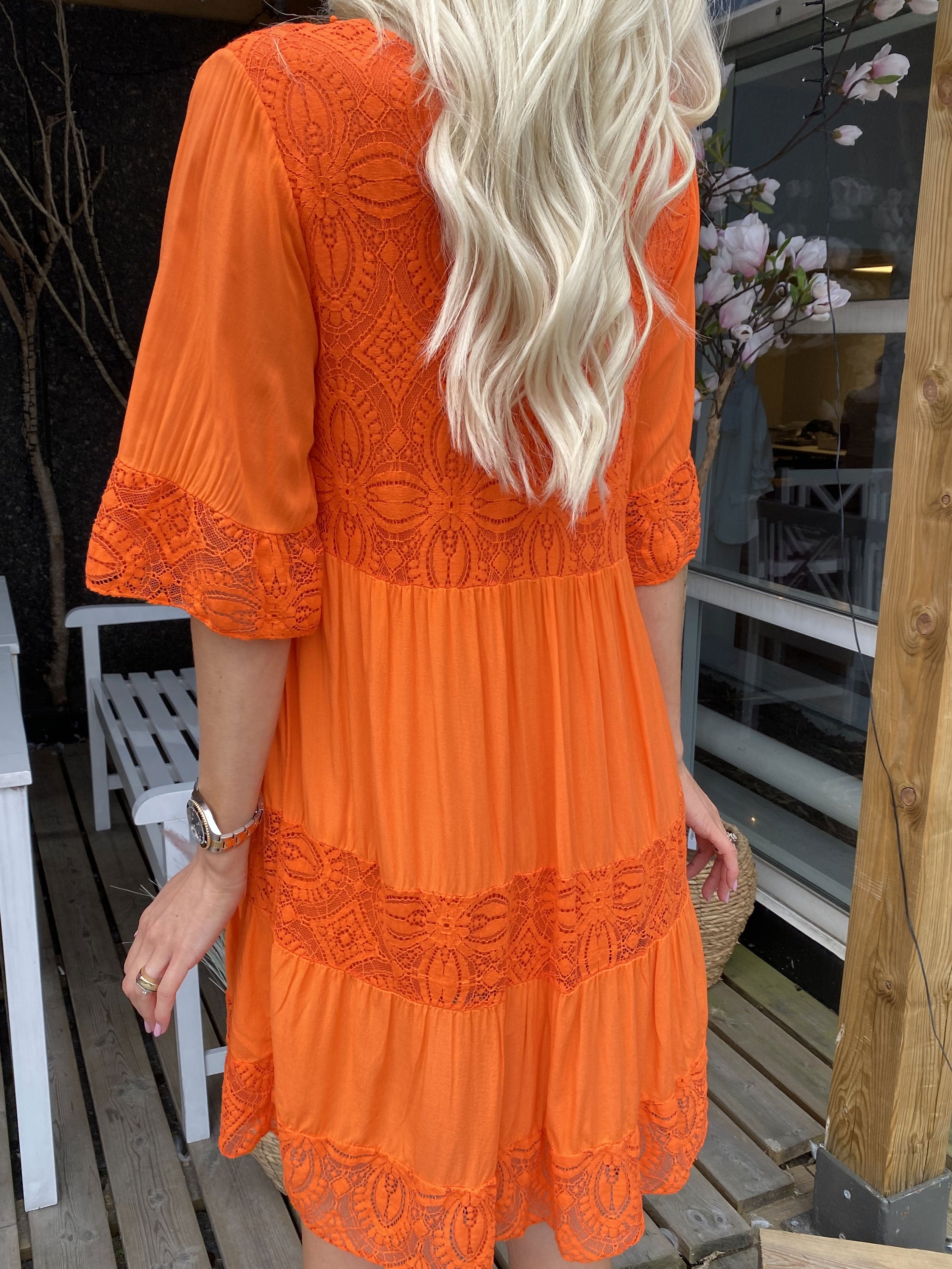 Sasia - Sommarklänning med spets