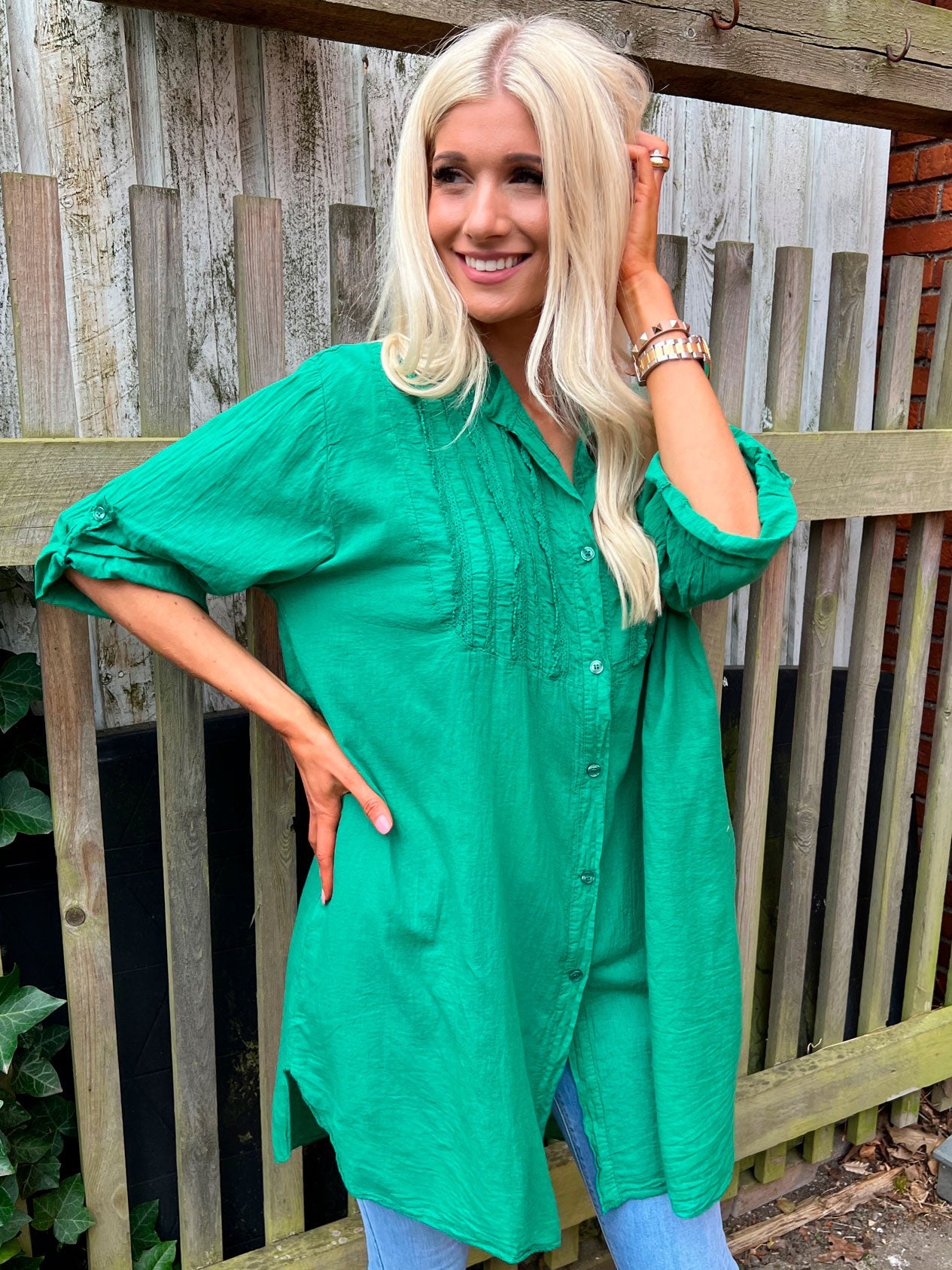 Sebina - Skjortklänning med broderi på bröstet