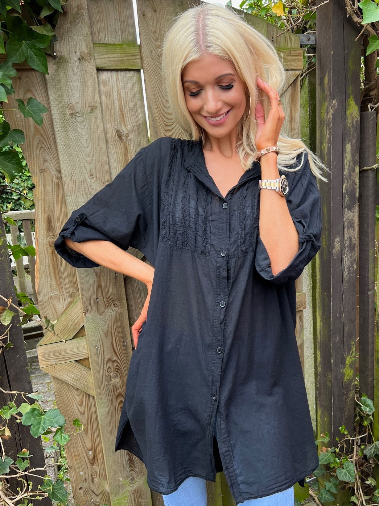 Sebina - Skjortklänning med broderi på bröstet