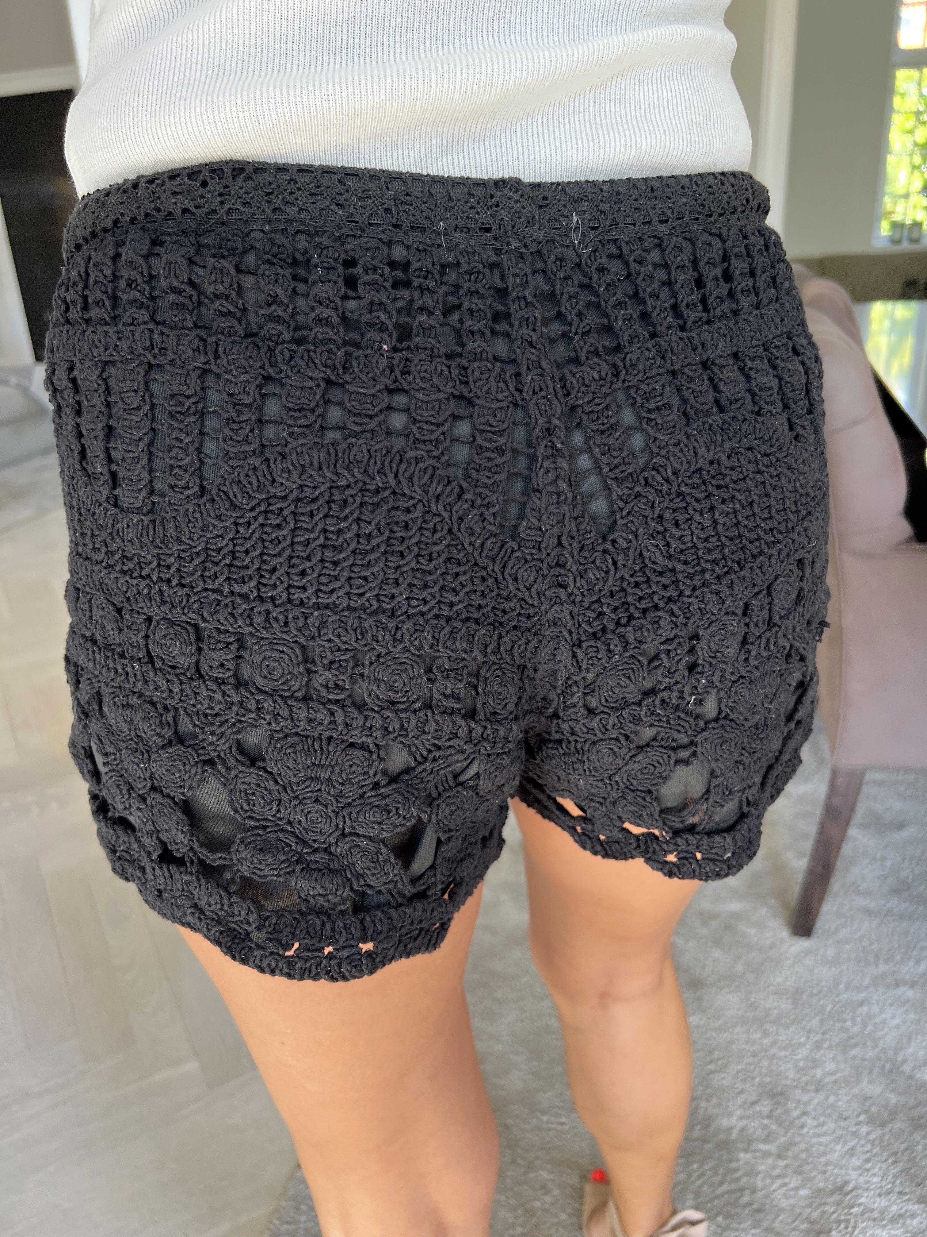 Siena - Söta virkade shorts med resår i midjan