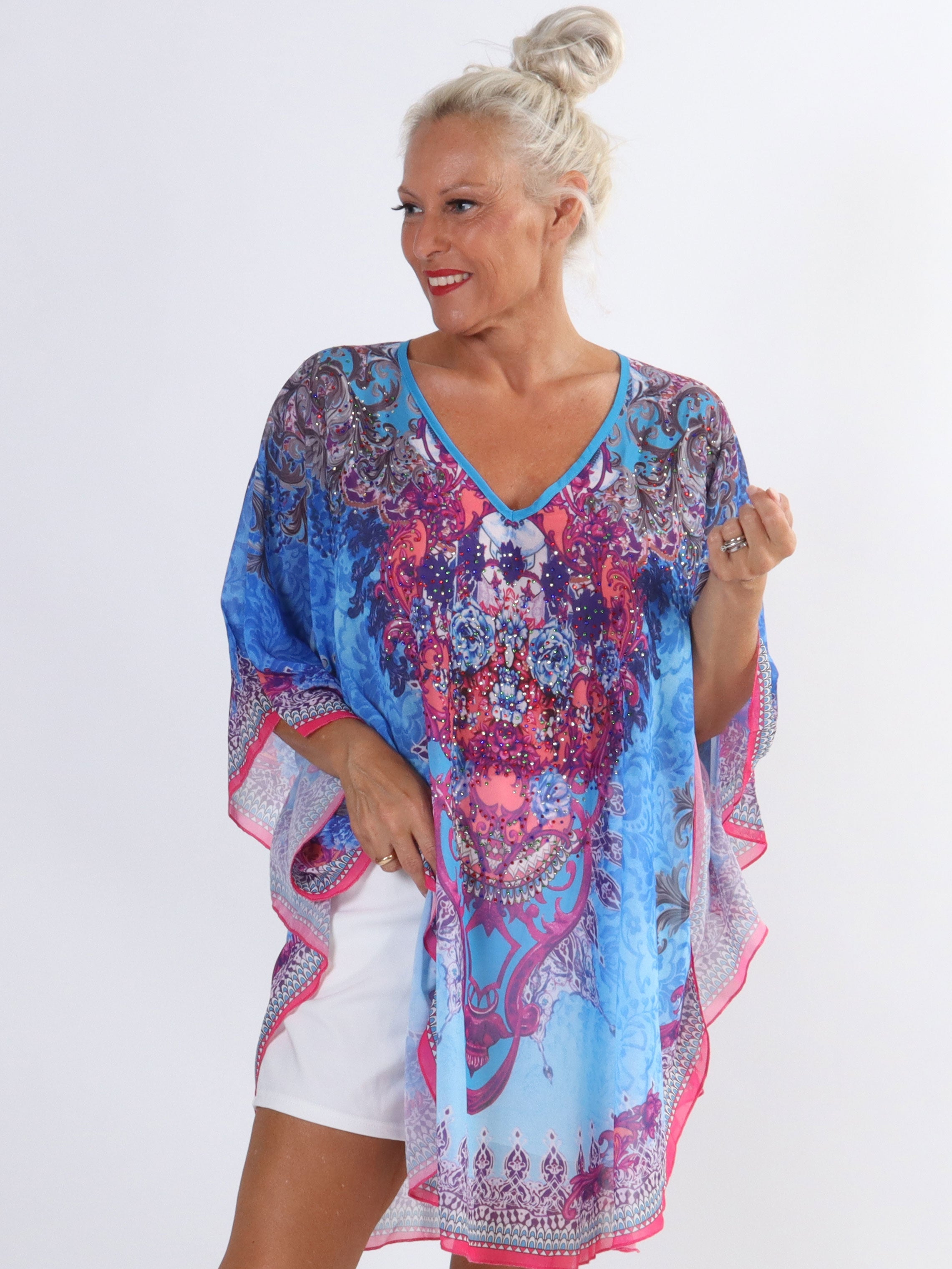 Sigga - Halvtransparent tunika med fuskpälskant i plusstorlek - Black