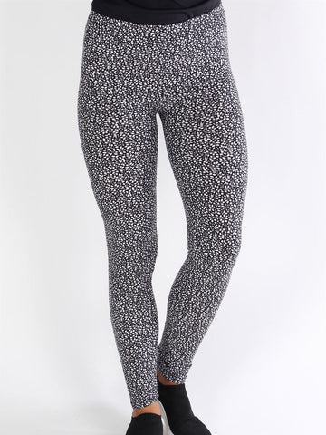 Silvana - Svarta leggings med bladmönster