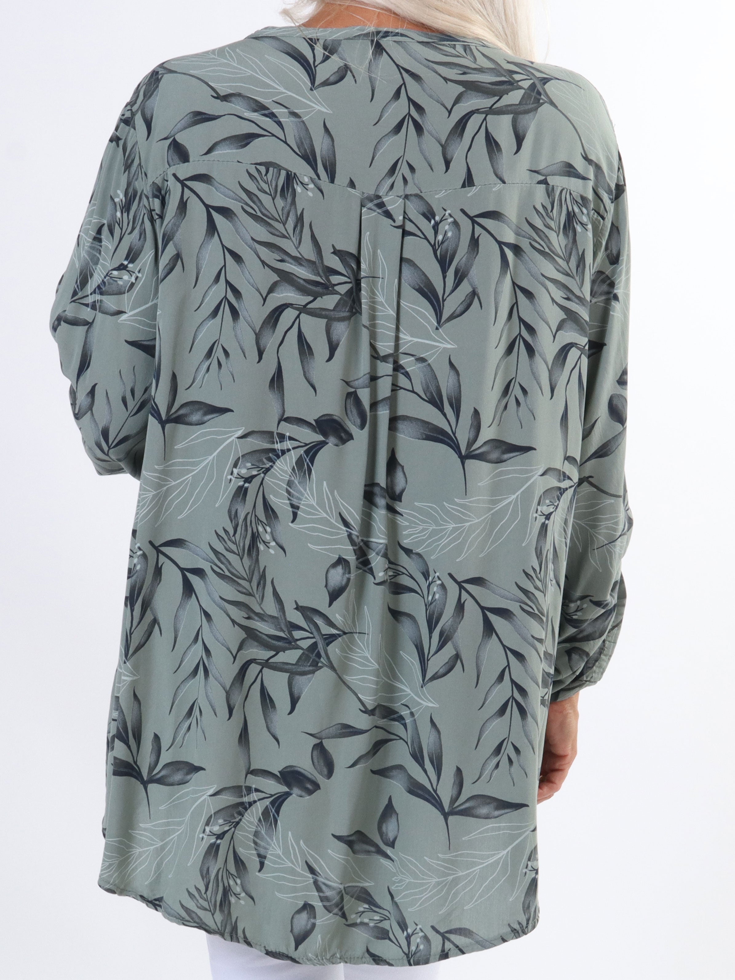 Sne - Fin bomullsskjorta i plus size med bladmotiv - Blue