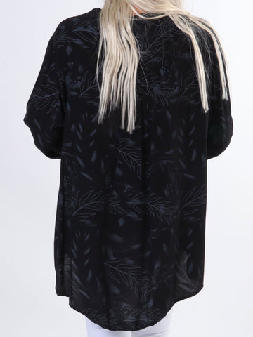 Sne - Fin bomullsskjorta i plus size med bladmotiv