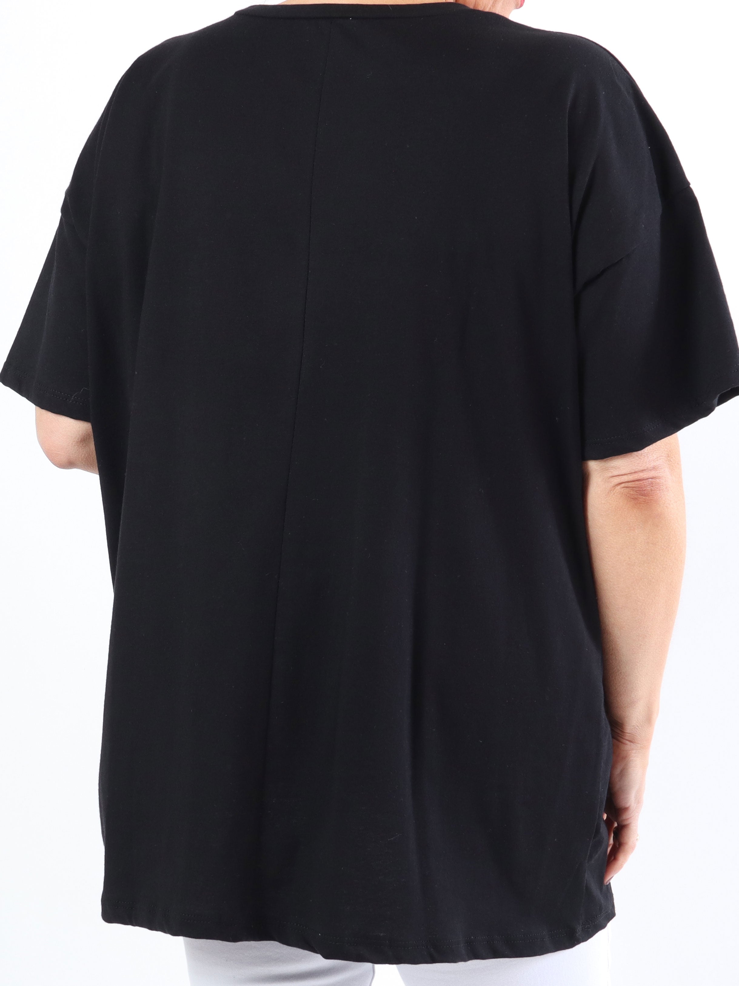 Sofia - Enkel plus size t-shirt med text på bröstet
