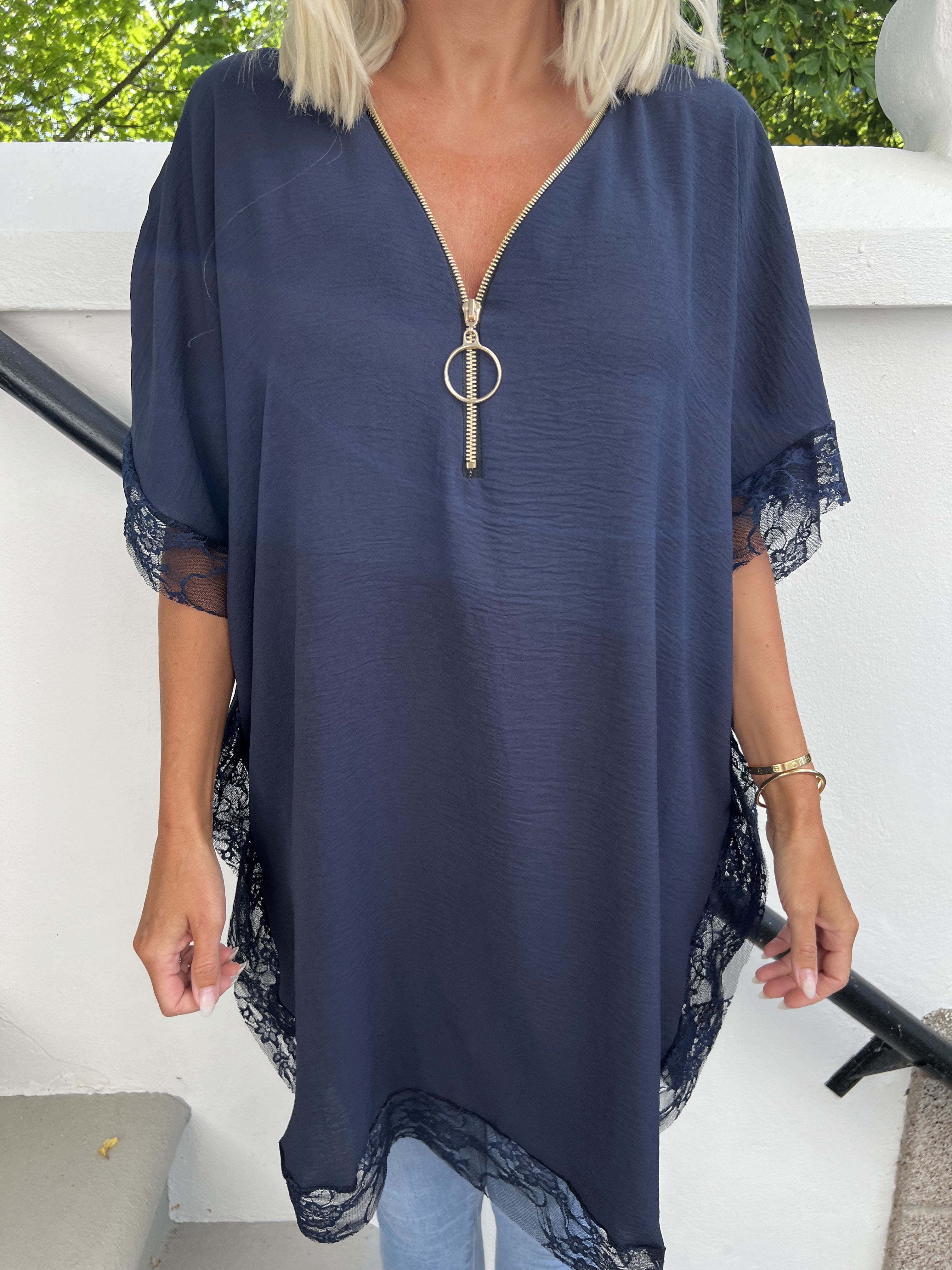 Sofie - Oversize tunika med dragkedja och spets - Black