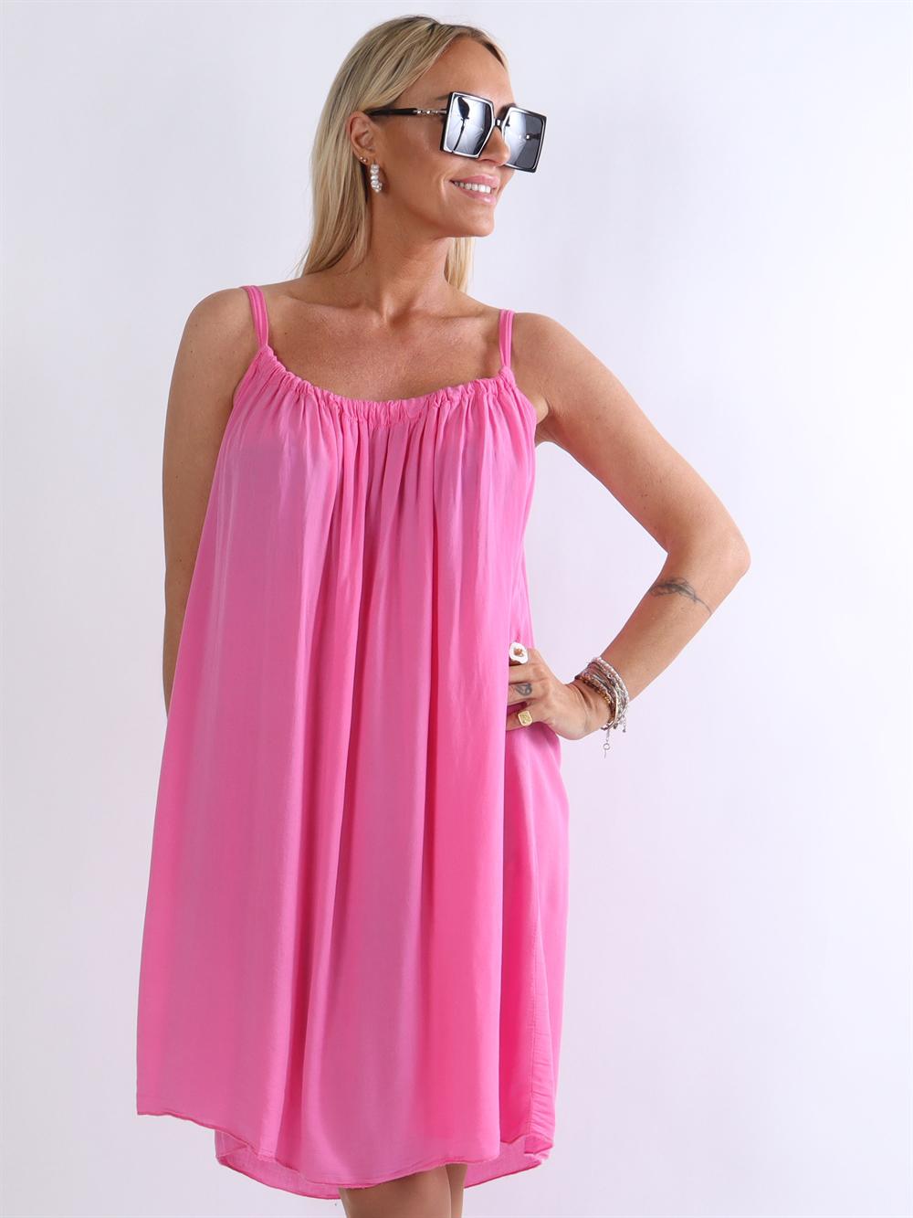 Sunshines - Klänning i lätt och avslappnad look