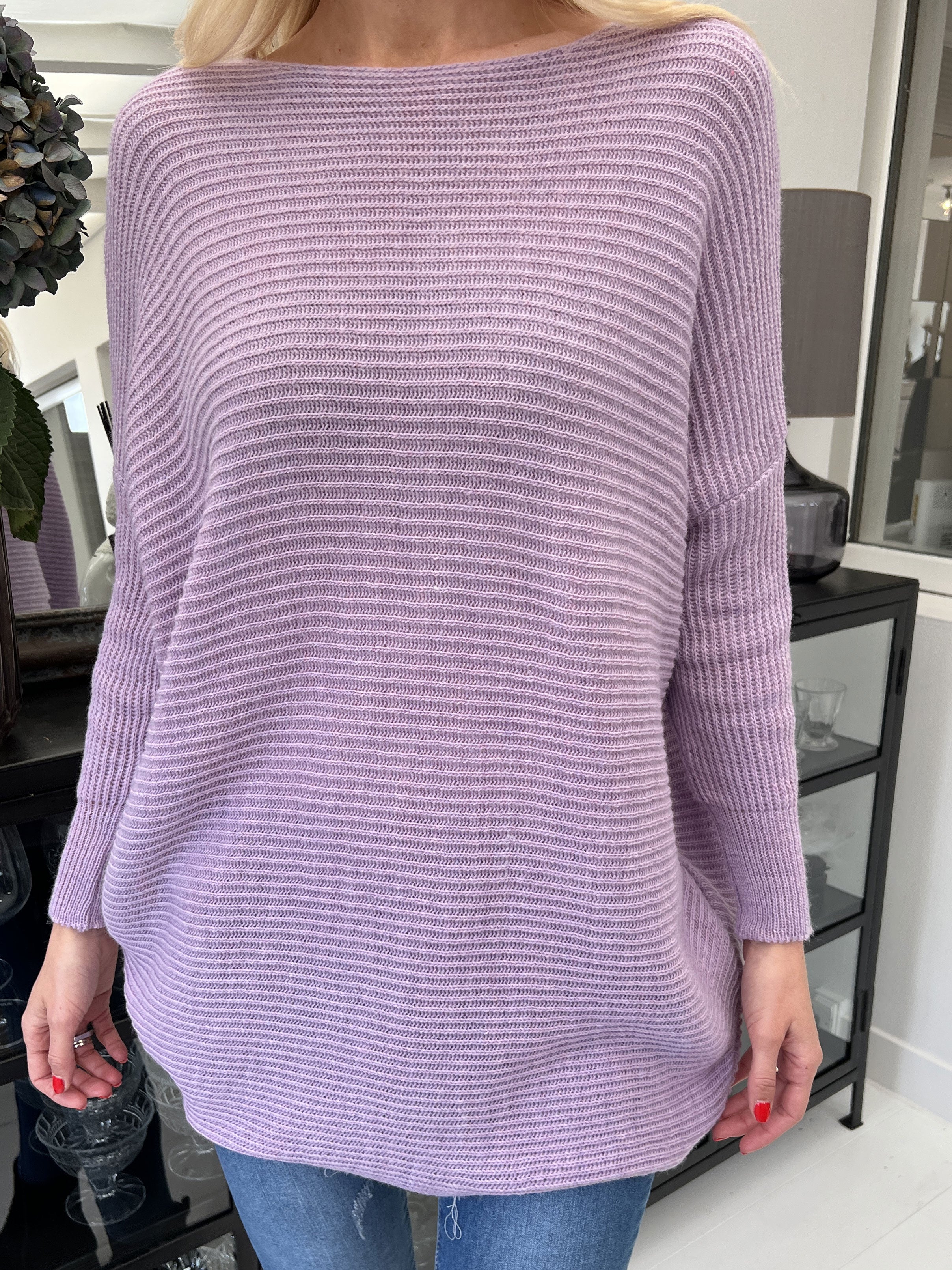 Teddy - Stickad blus med åtsittande ärmar