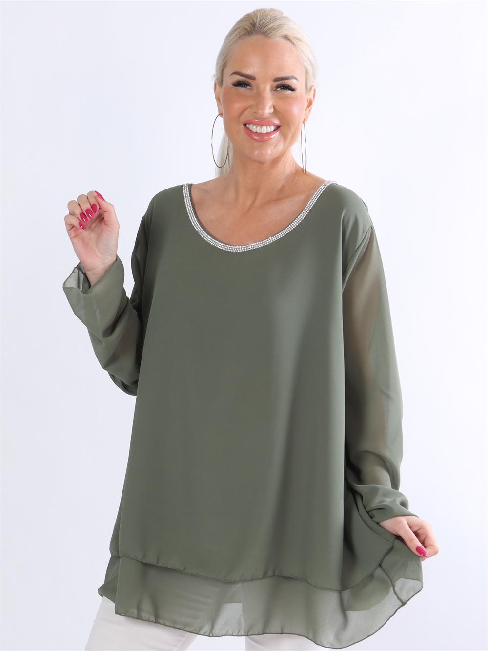 Trine - Tunika med liknande mönster i halsringningen