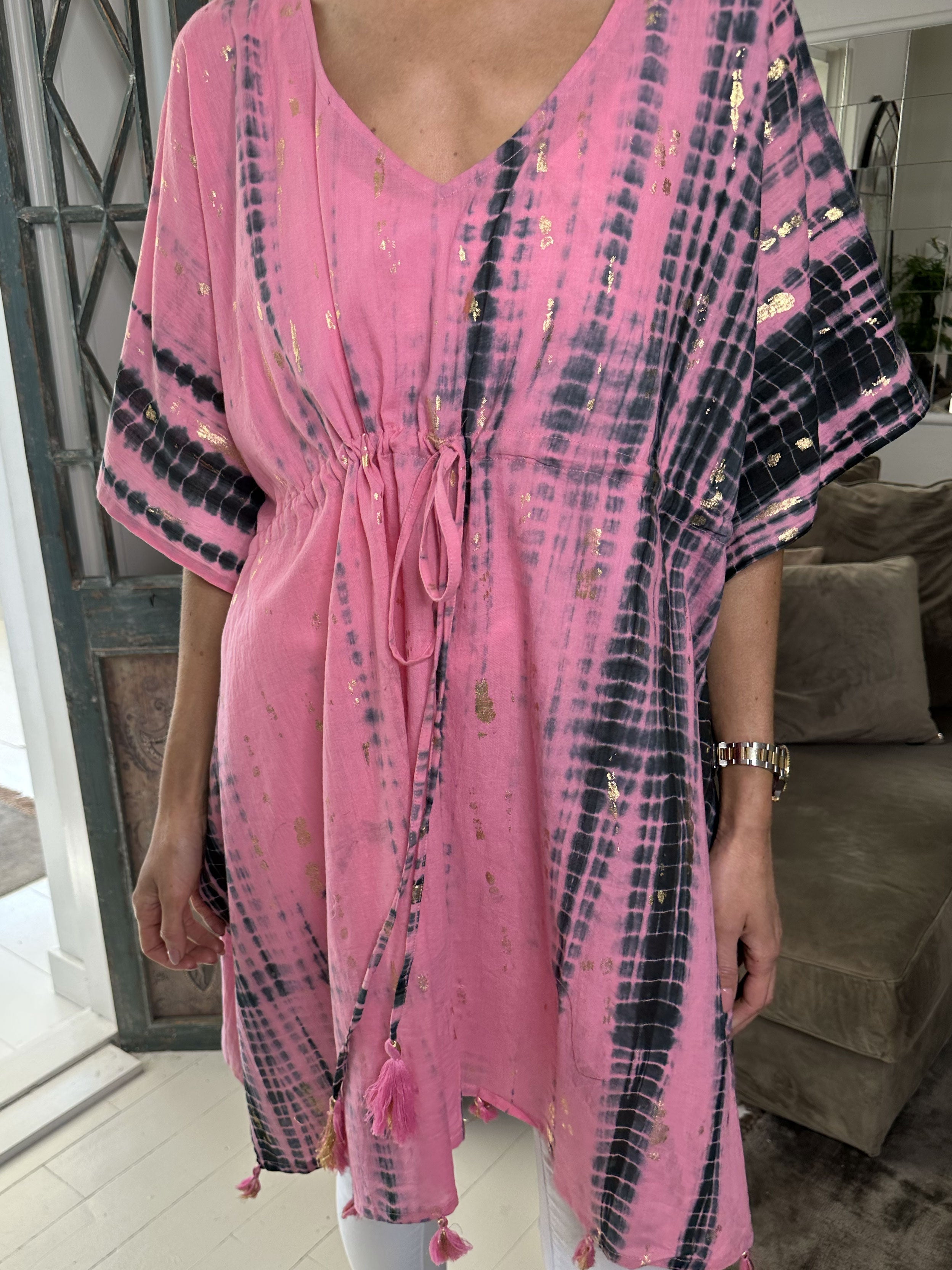 Tulle - Lättviktig tunika med guldfärgade ränder och band