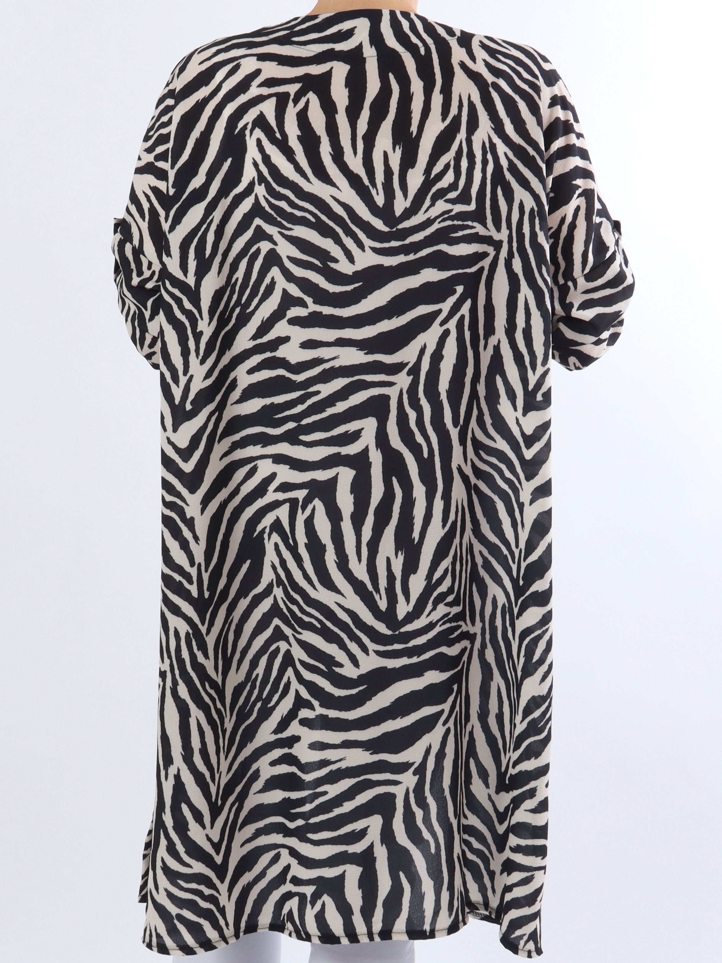 Vanesa Animal Kimono - Söt kimono i stora storlekar med djurtryck