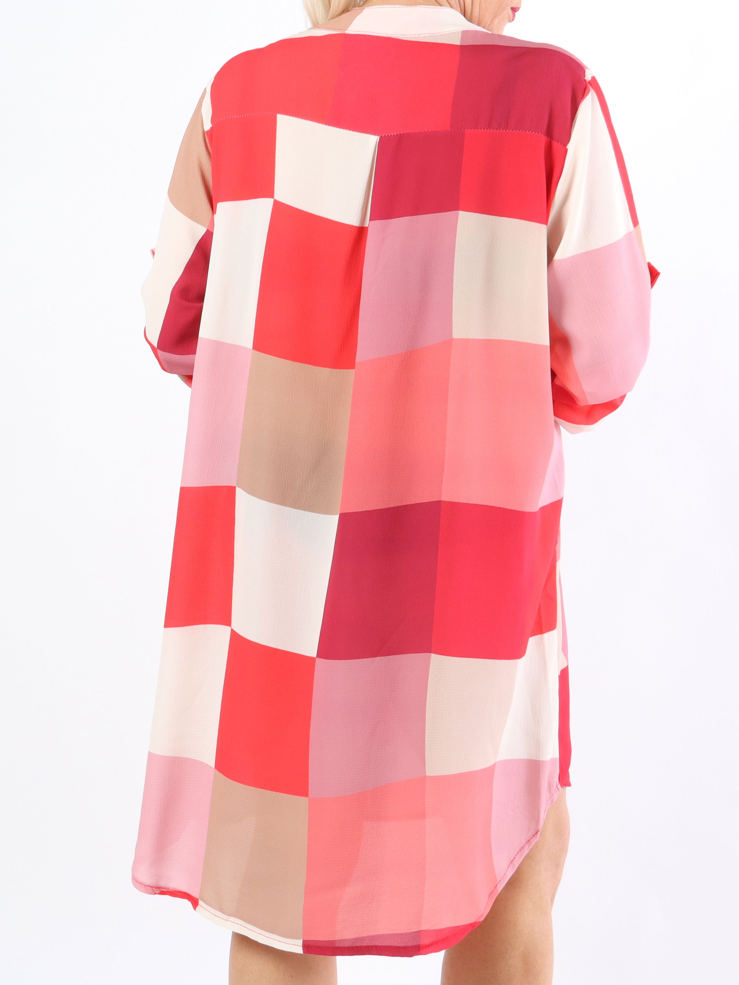 Vanesa Dress Check - Lätt och luftig plus size klänning