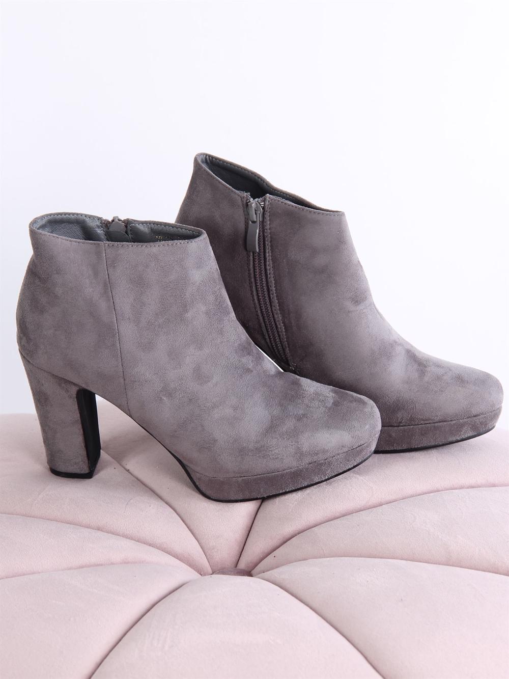 Vanessa - Svart mocka look booties