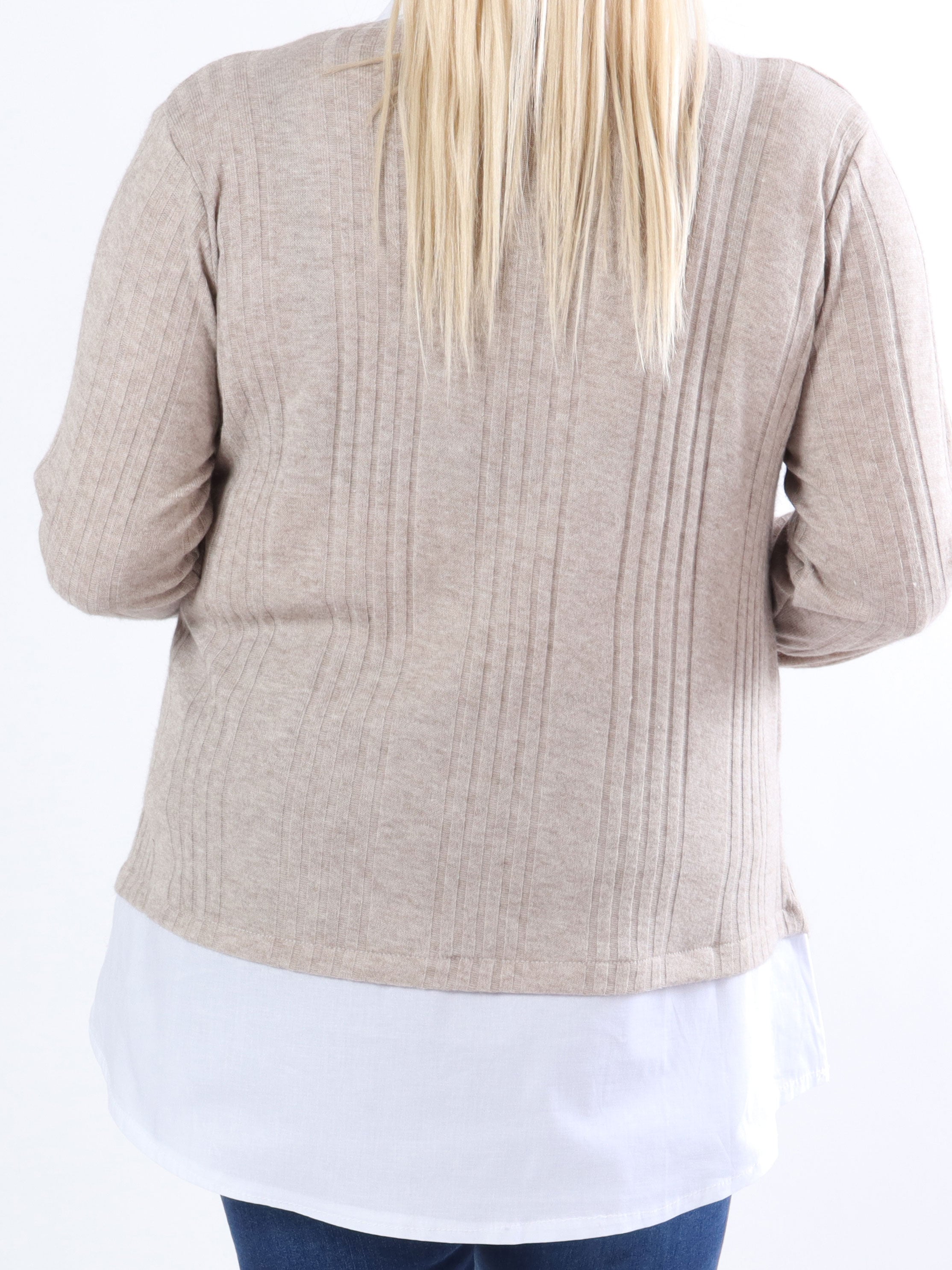 Vegin - Söt plus size blus med fuskskjorta - Black