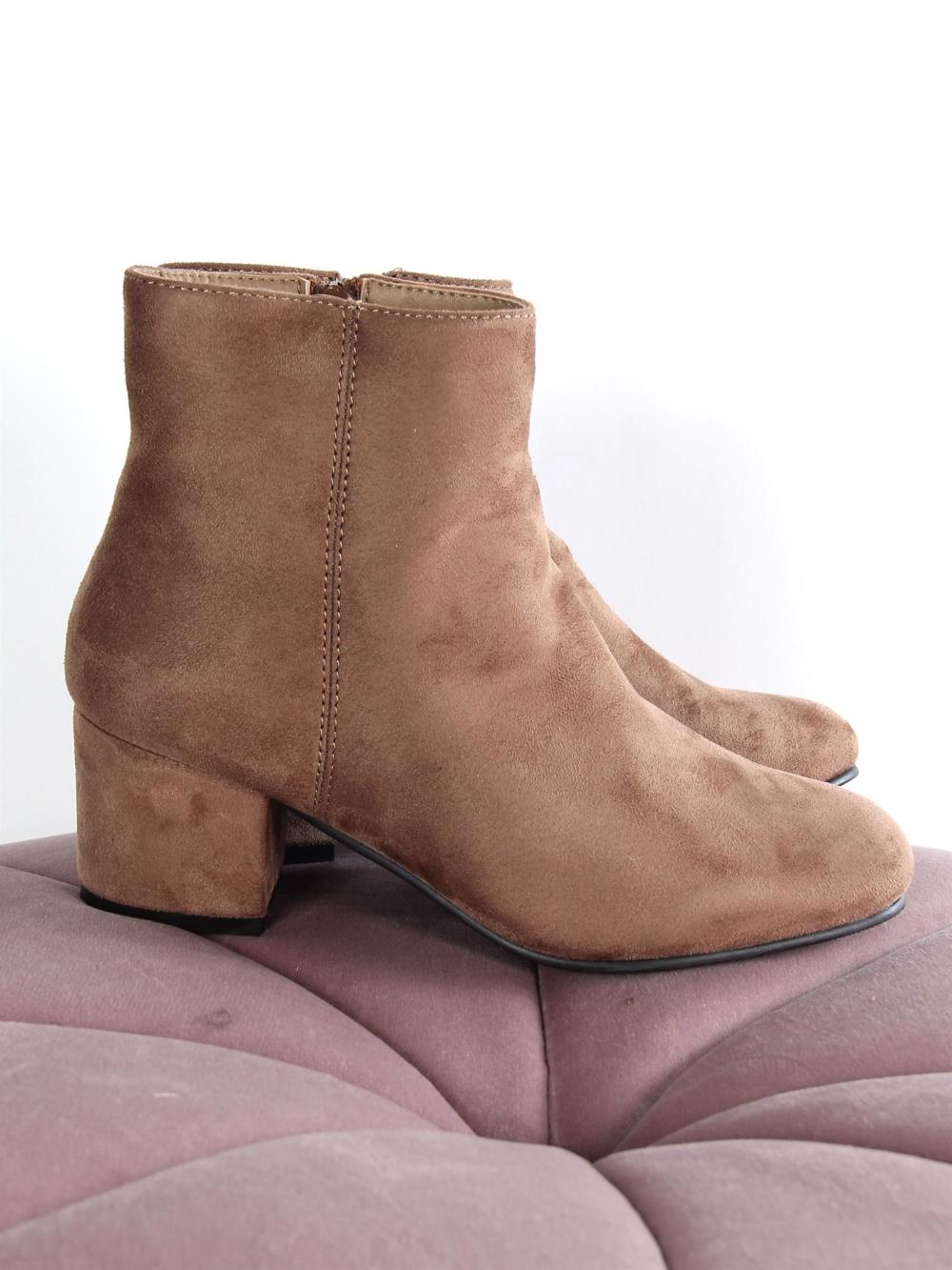 Vanja - Stövel i svart mocka