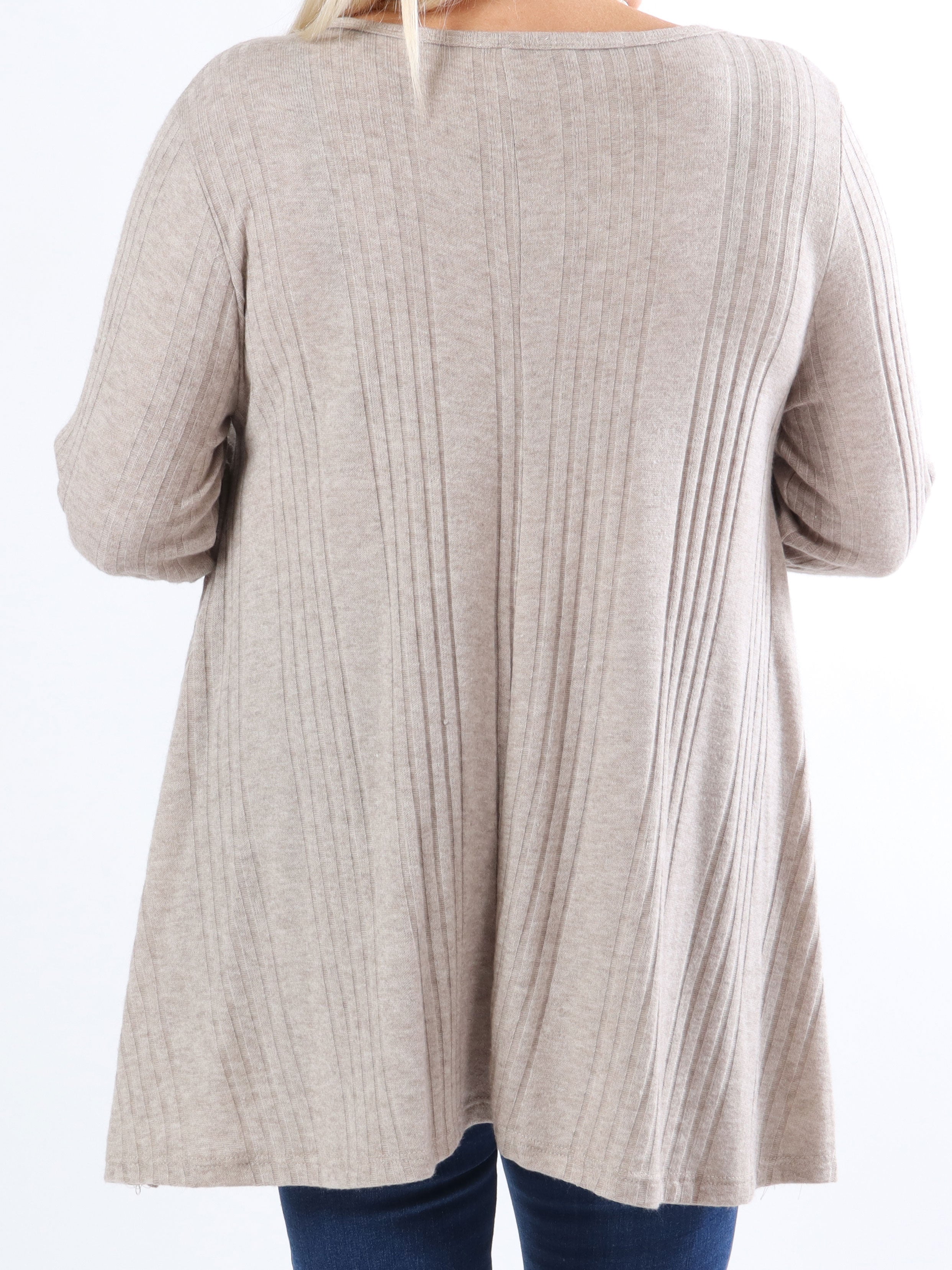 Ventura - Härligt mjuk plus size stickad blus - Black