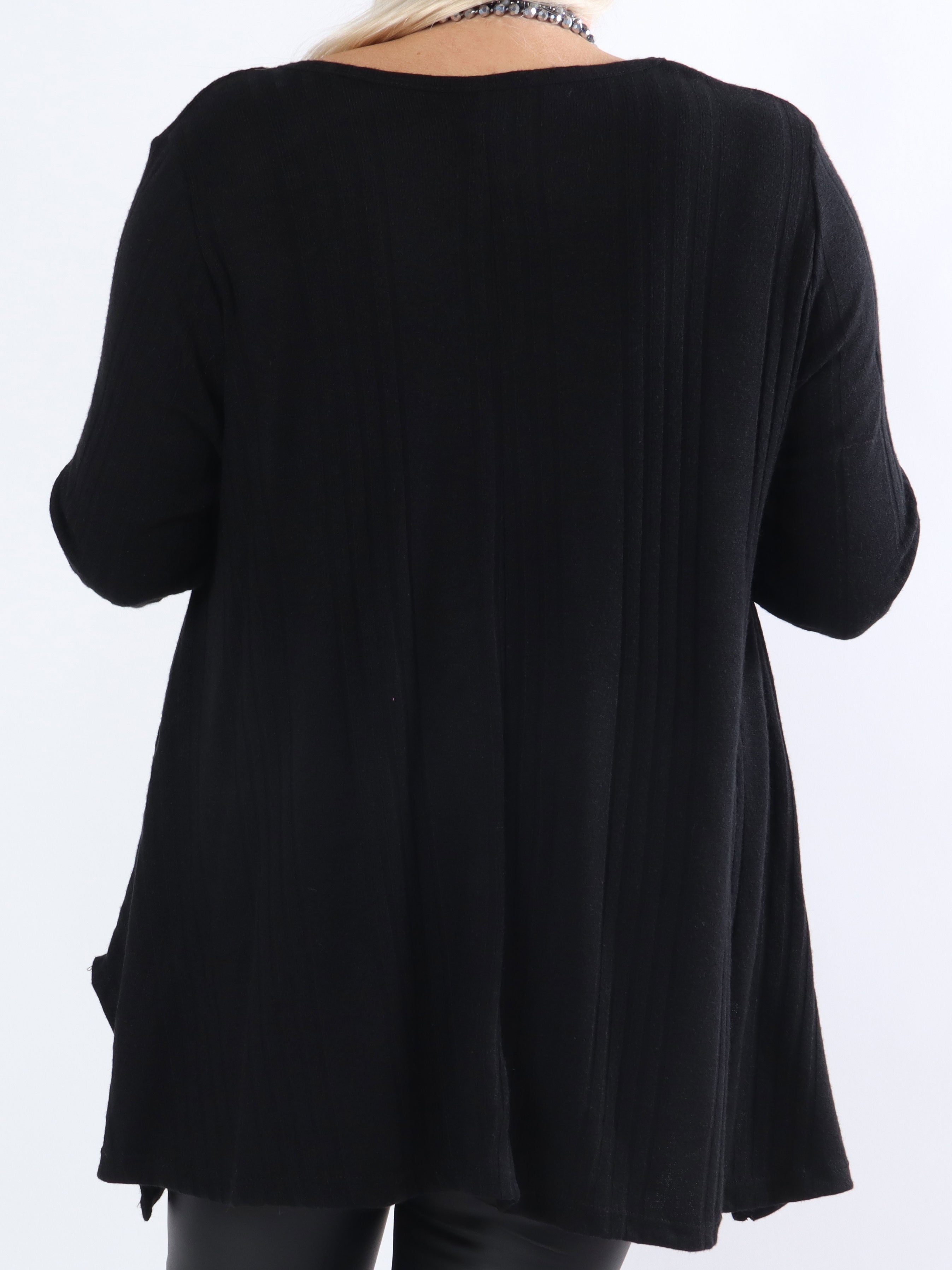 Ventura - Härligt mjuk plus size stickad blus