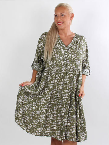 Vilde - Svart skjortklänning med vitt blommönster