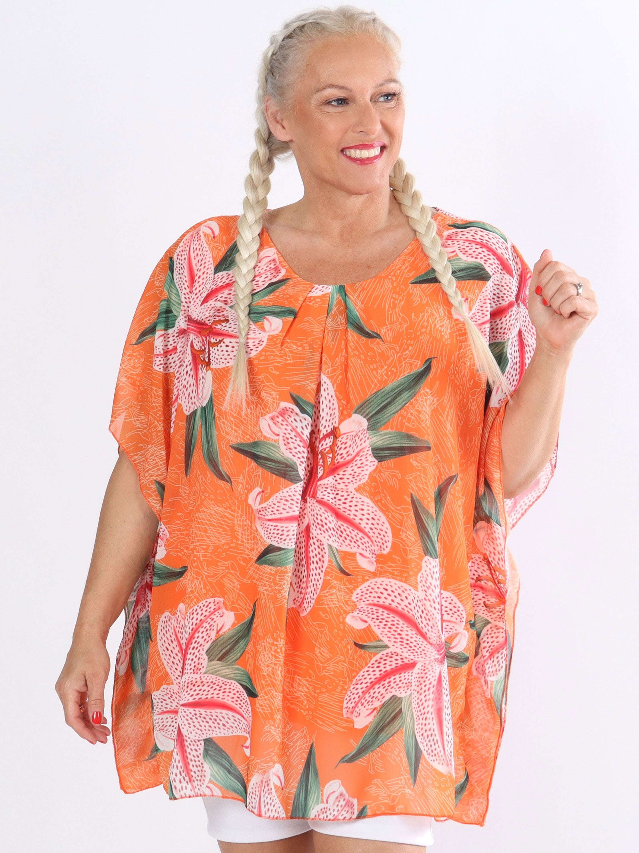 Vilma - Blommig tunika med chiffonglager