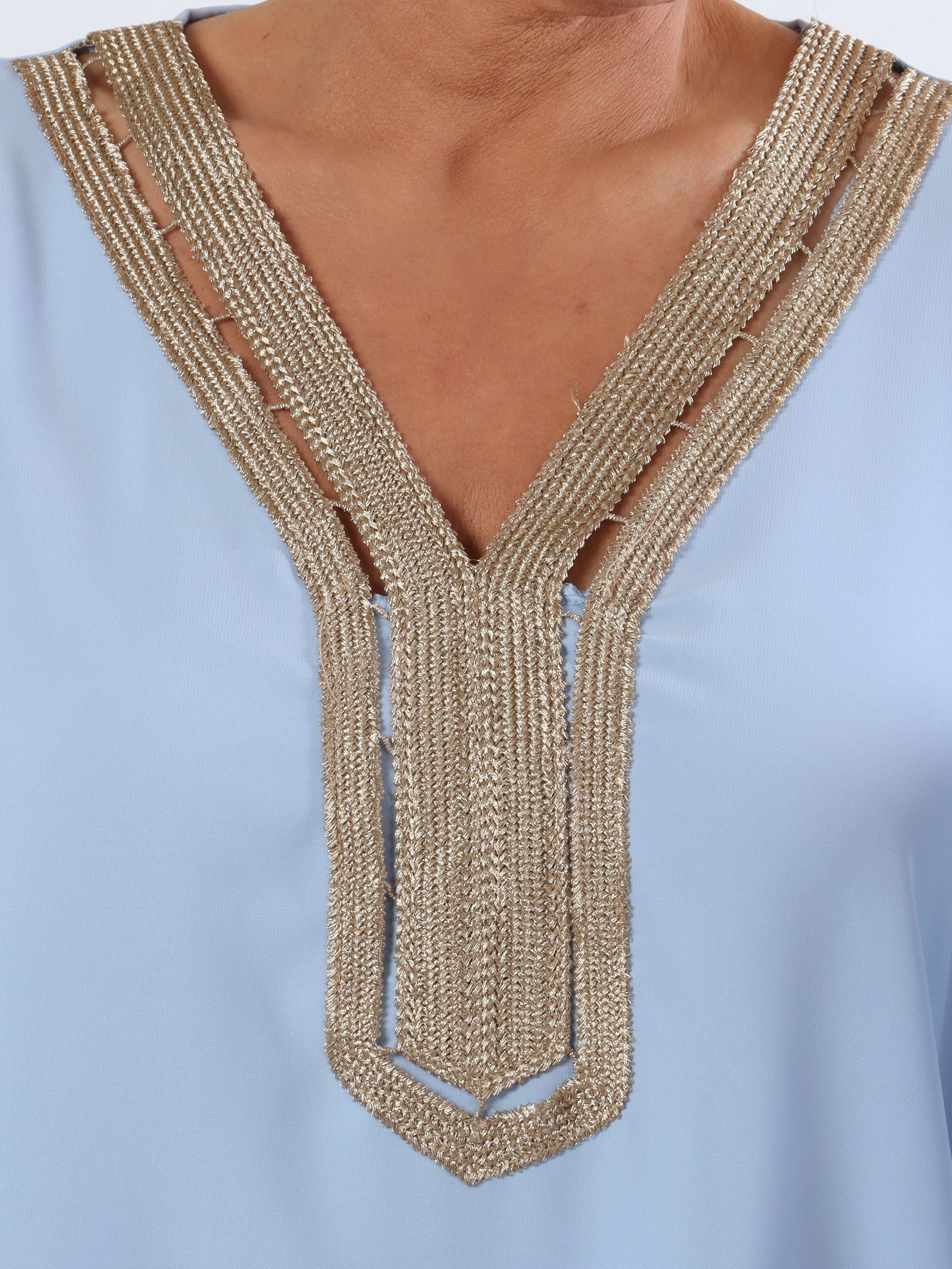 Viola - Plus size tunika med fin halsringning