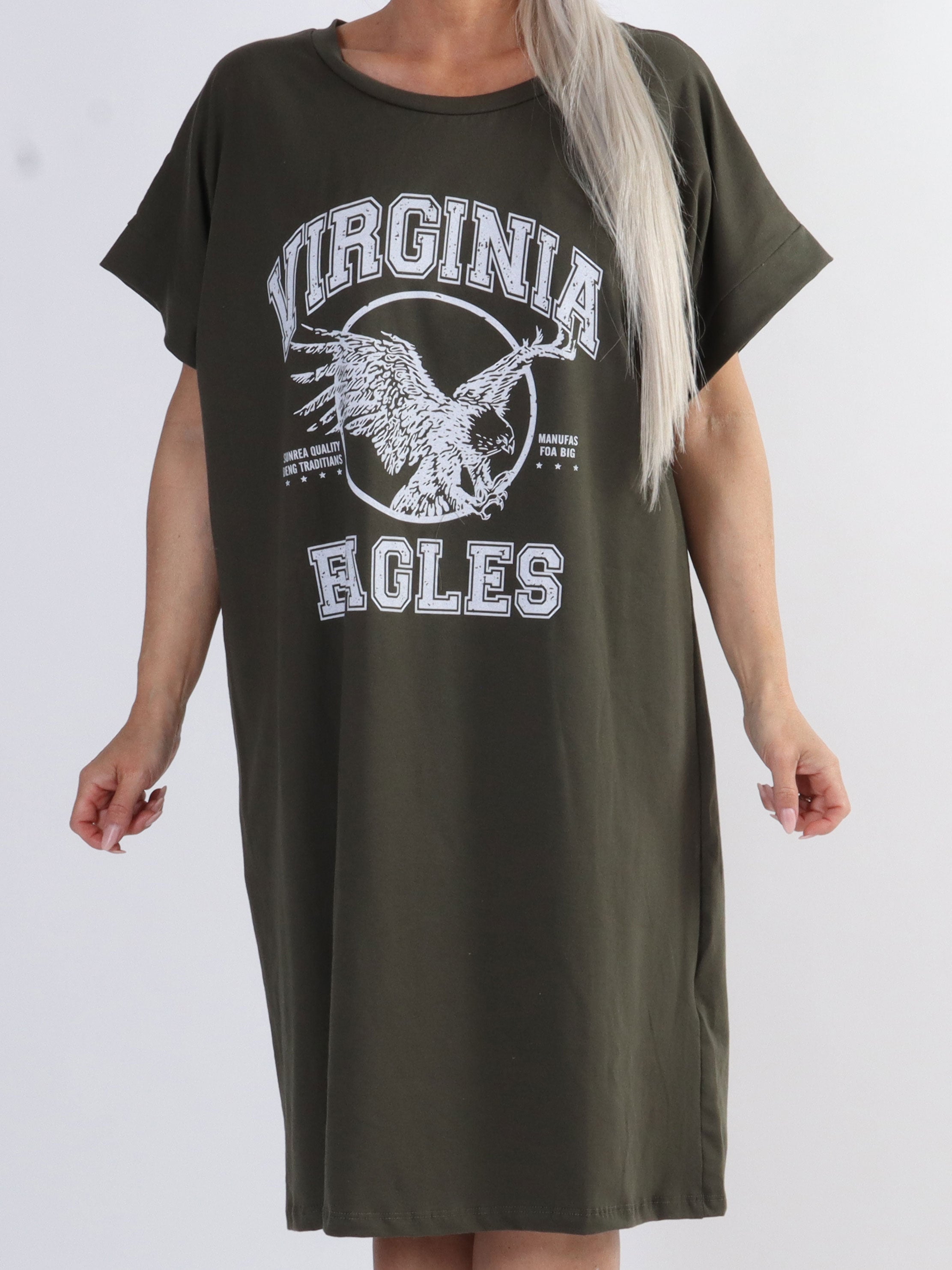 Virginia - Mjuk plus size t-shirt klänning med motiv - White