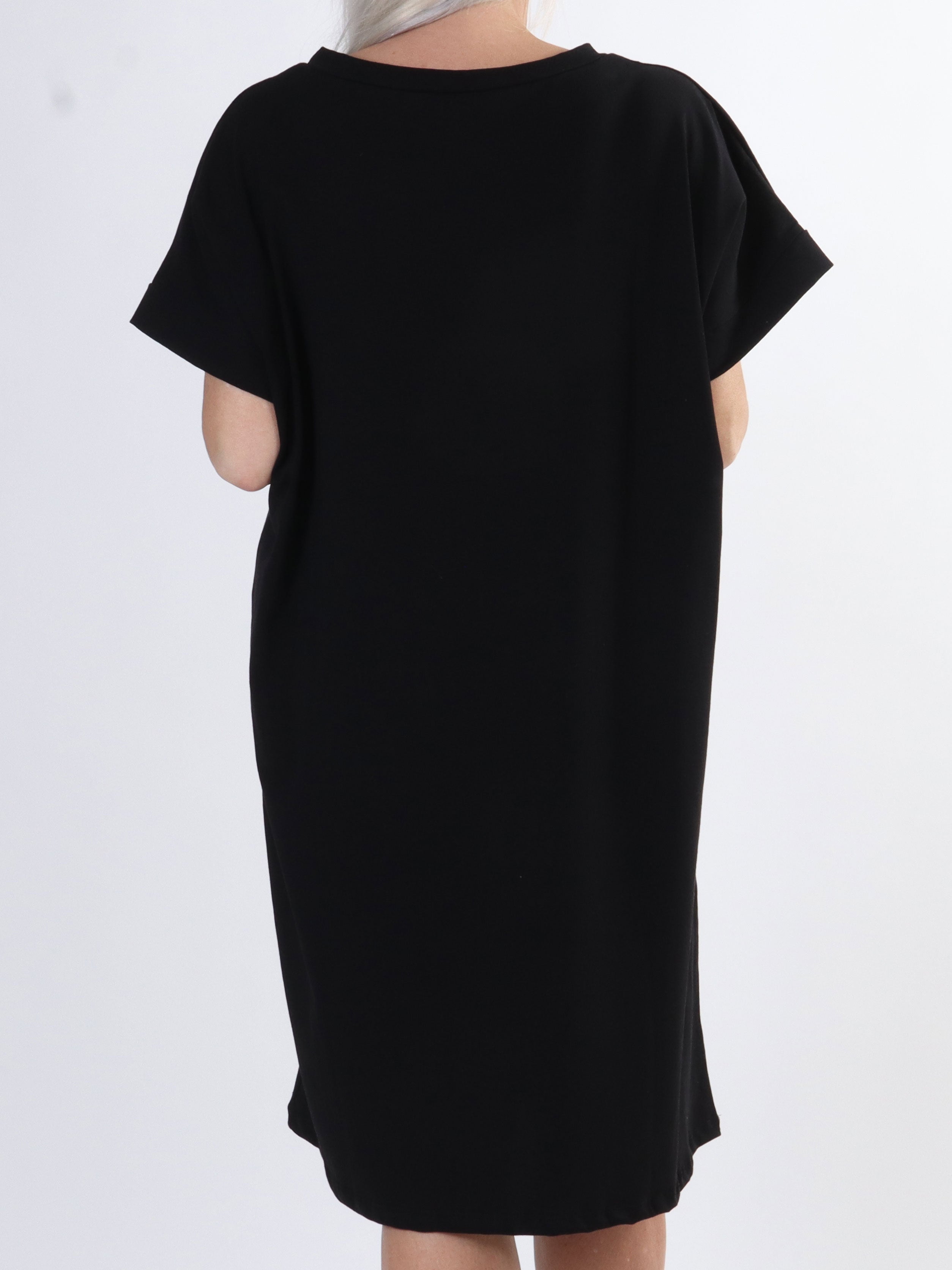 Virginia - Mjuk plus size t-shirt klänning med motiv