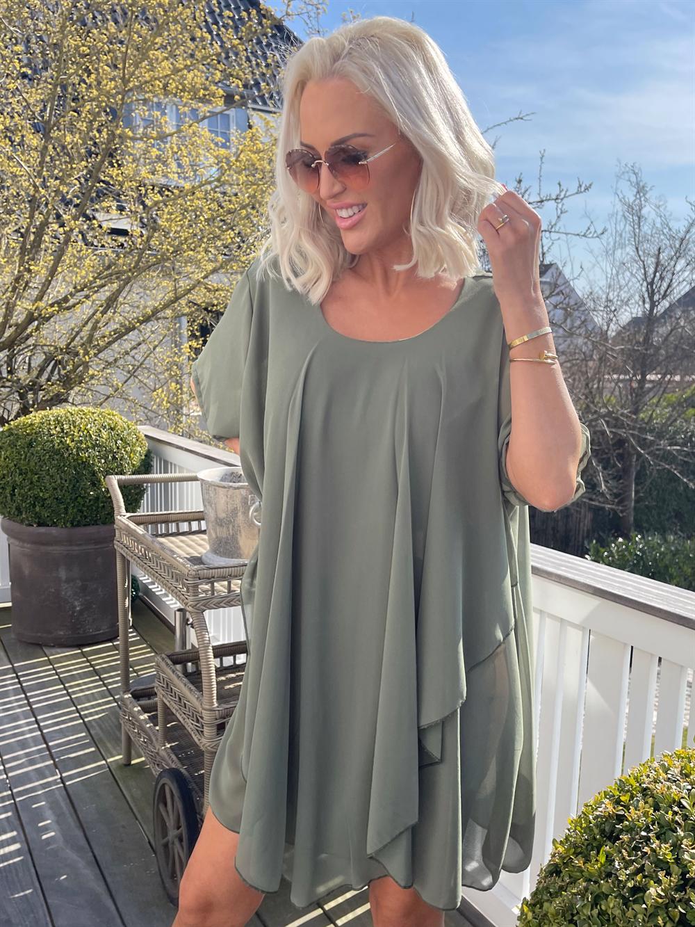 Wanda - Tunika klänning i chiffong