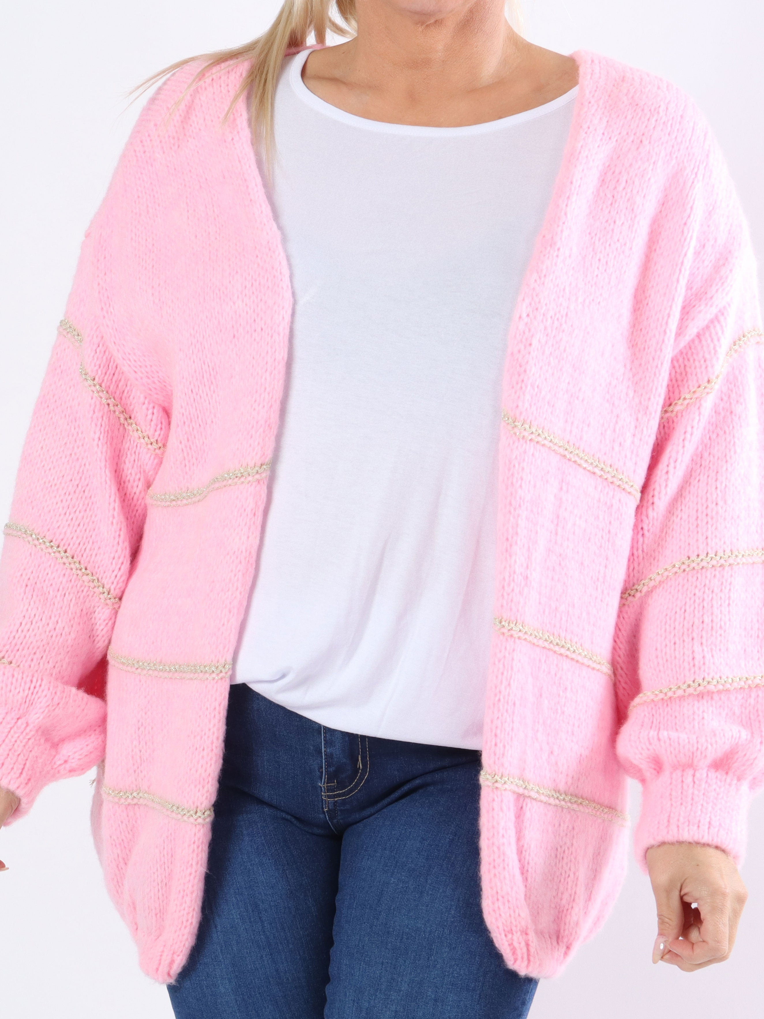 Yanira - Stickad plus size kofta med guldfärgade ränder