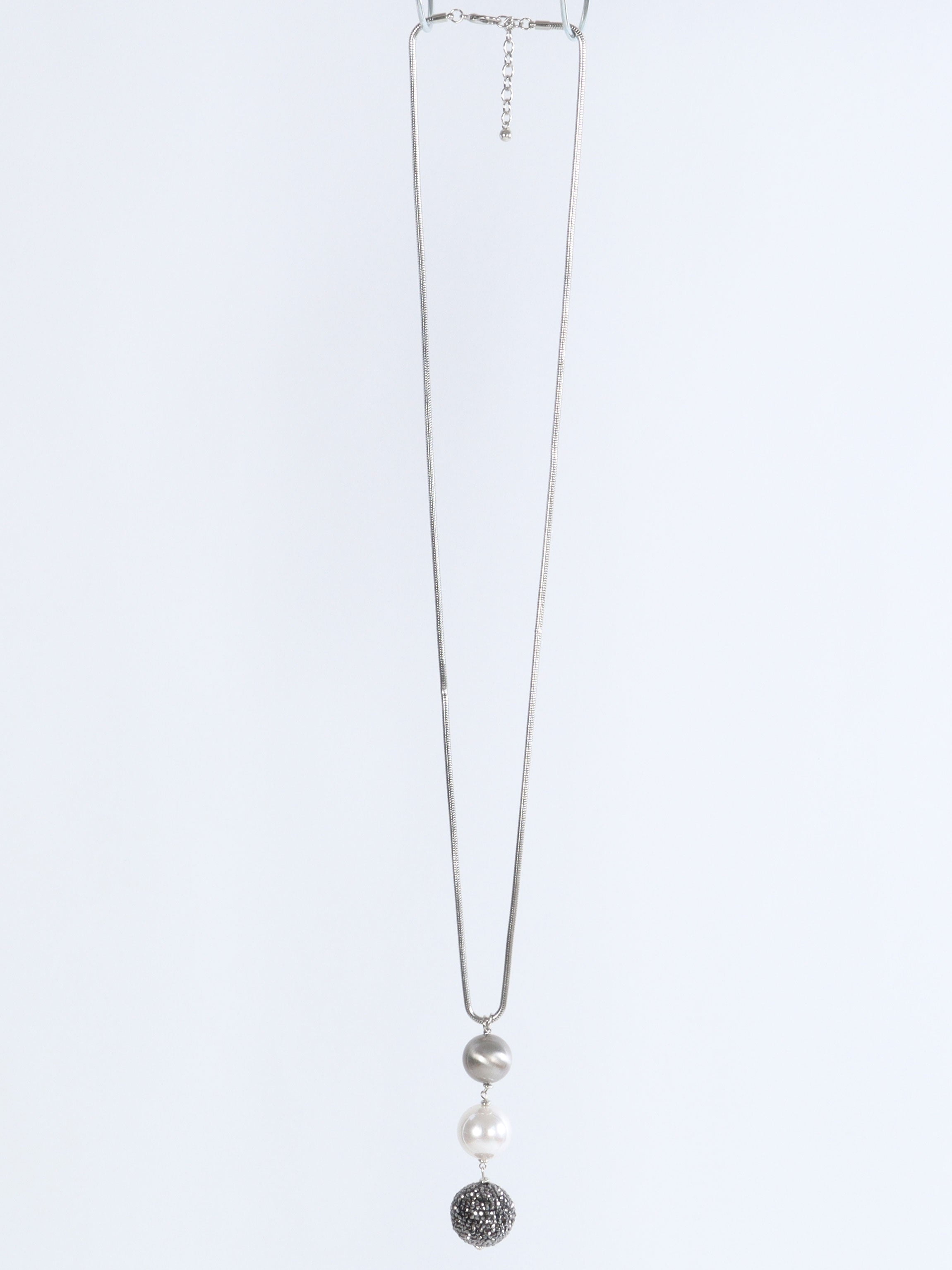 Zenia - Halsband med 3 stora pärlor