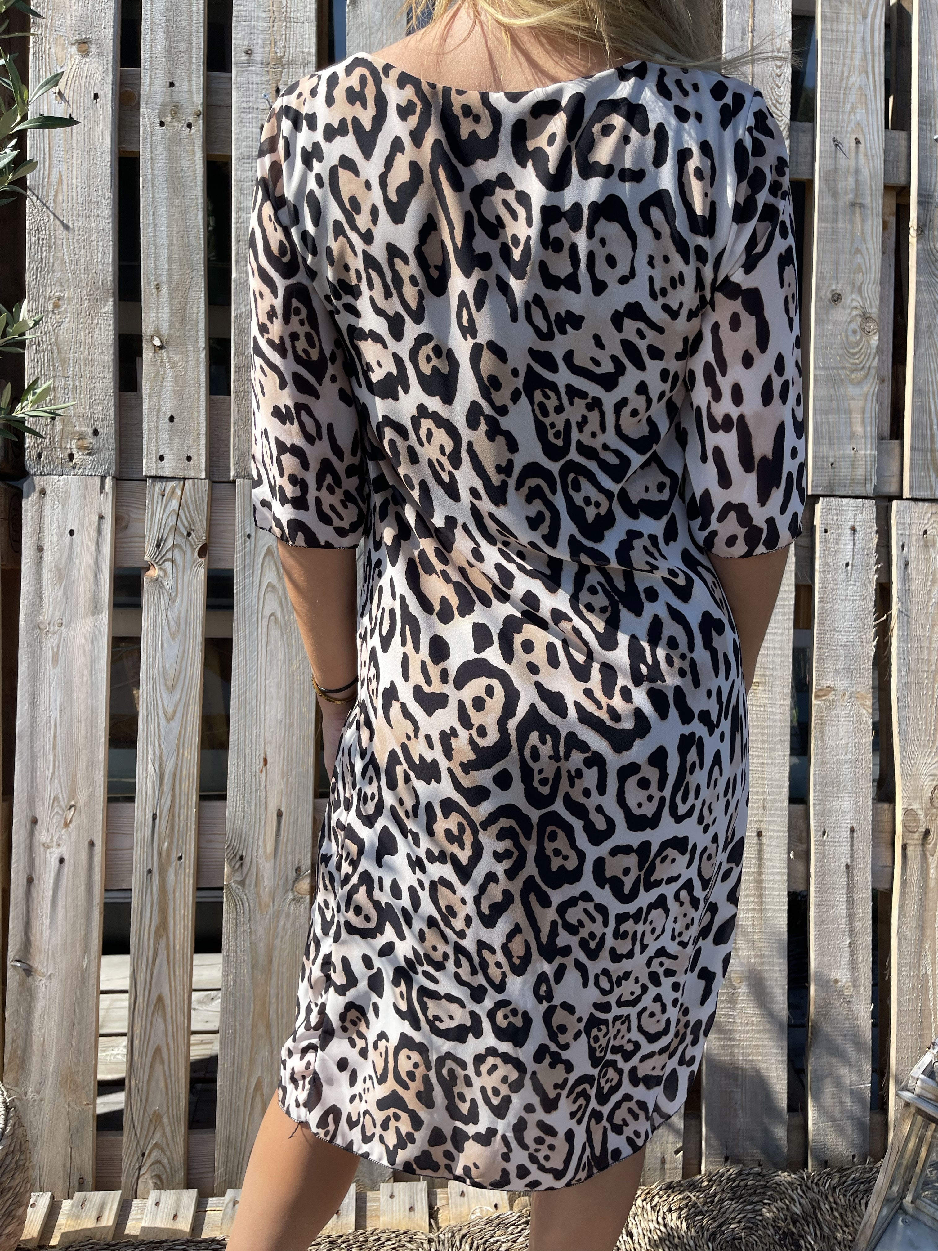 Zion Leo - Plisserad klänning med leopardmönster - Rose