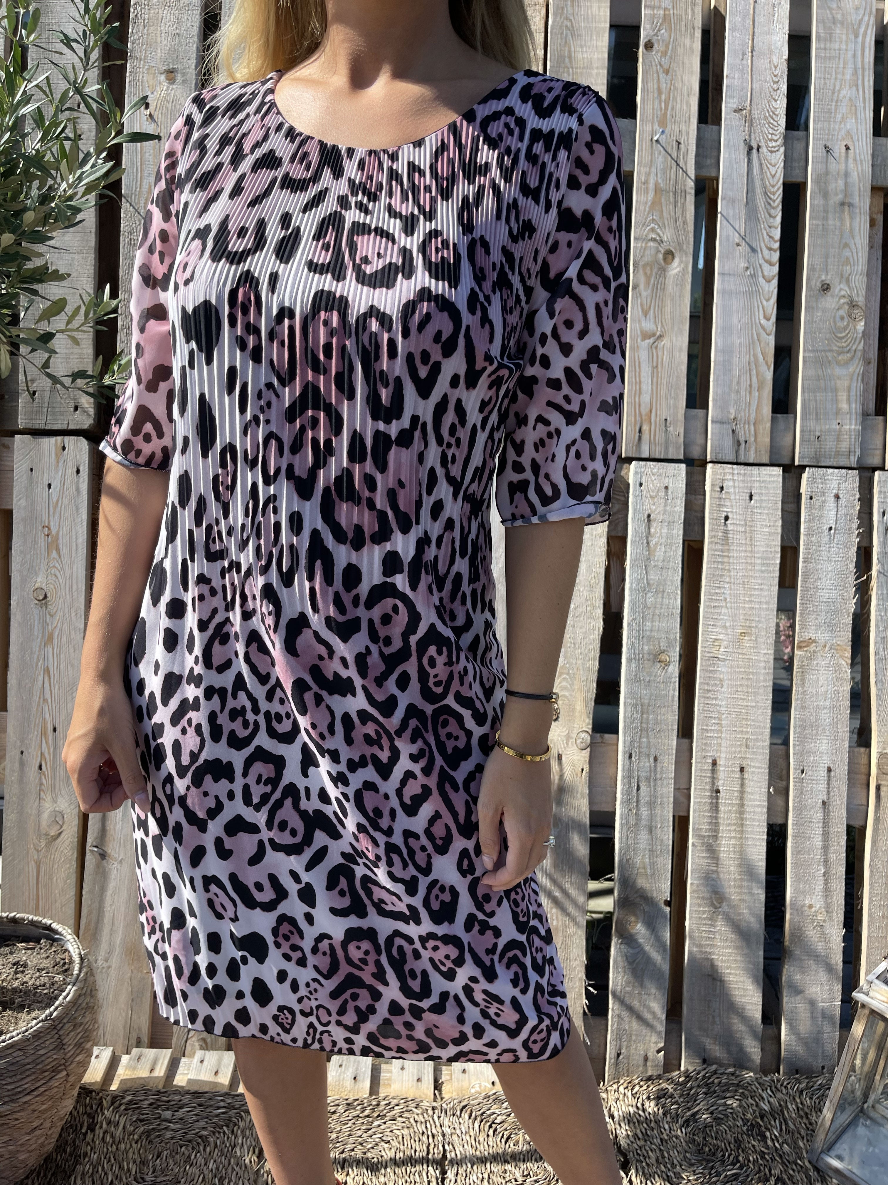 Zion Leo - Plisserad klänning med leopardmönster