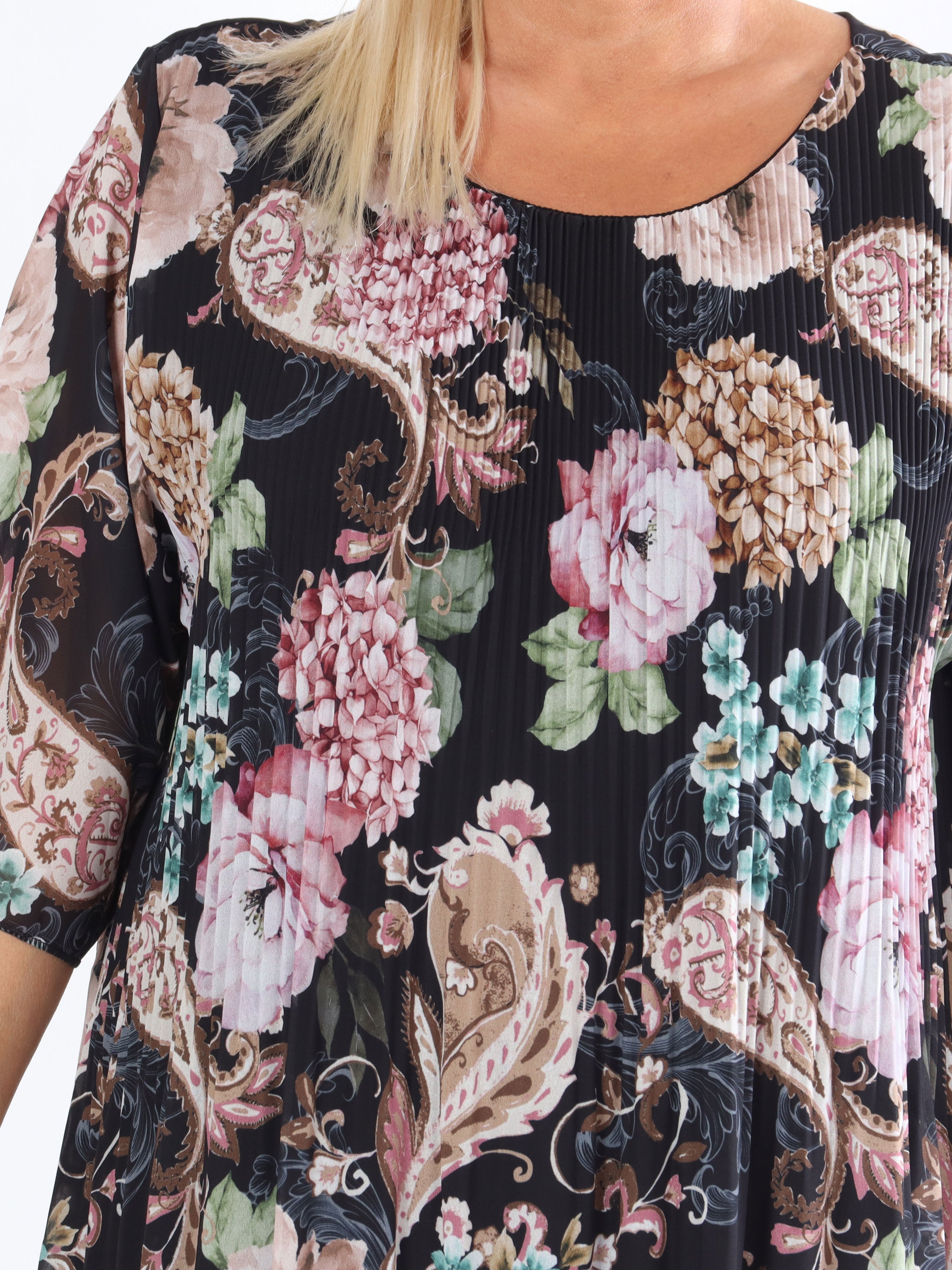 Zion Flower - Plisserad klänning med blommönster