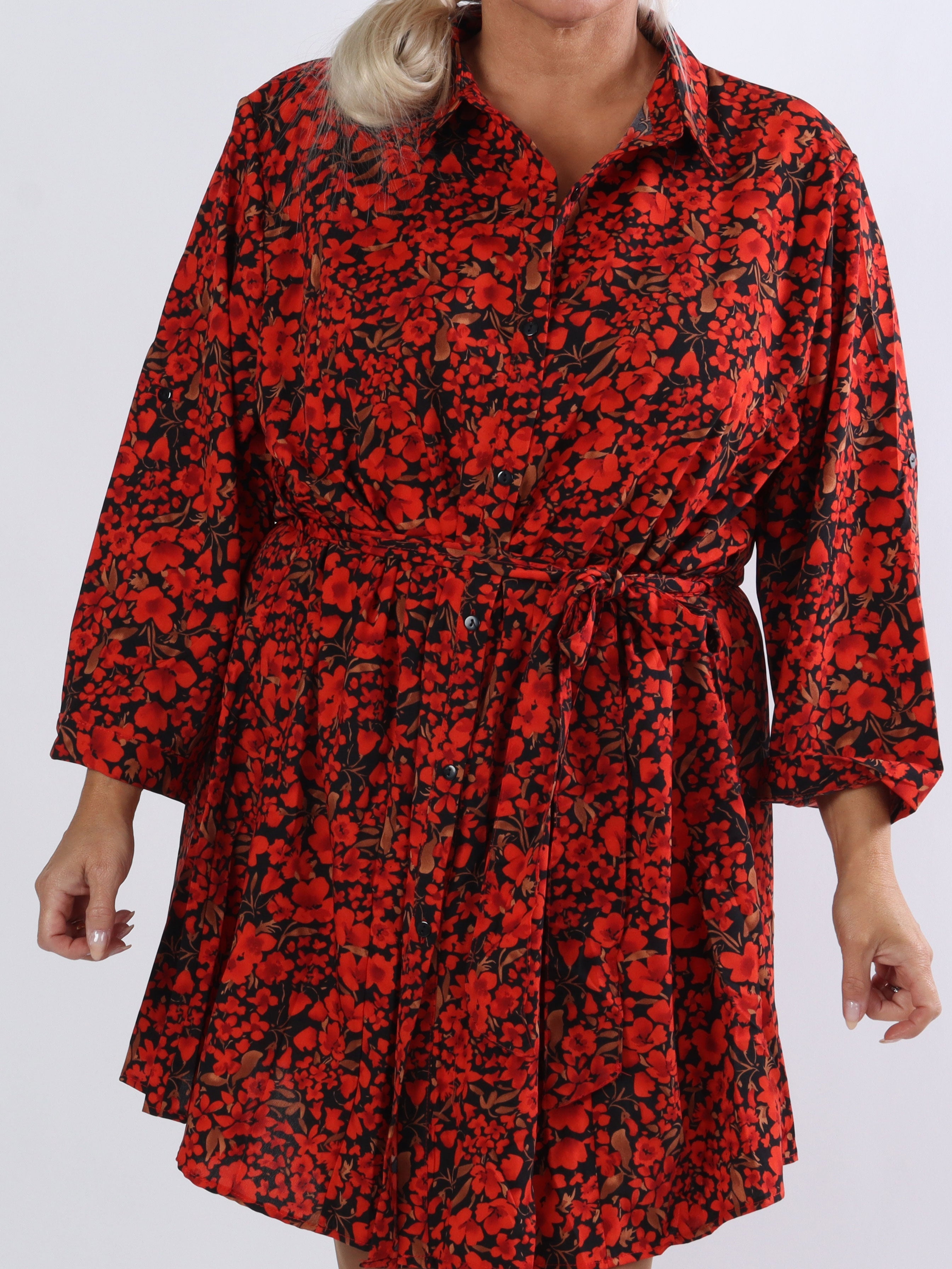 Zira - Söt blommig skjortklänning - Black