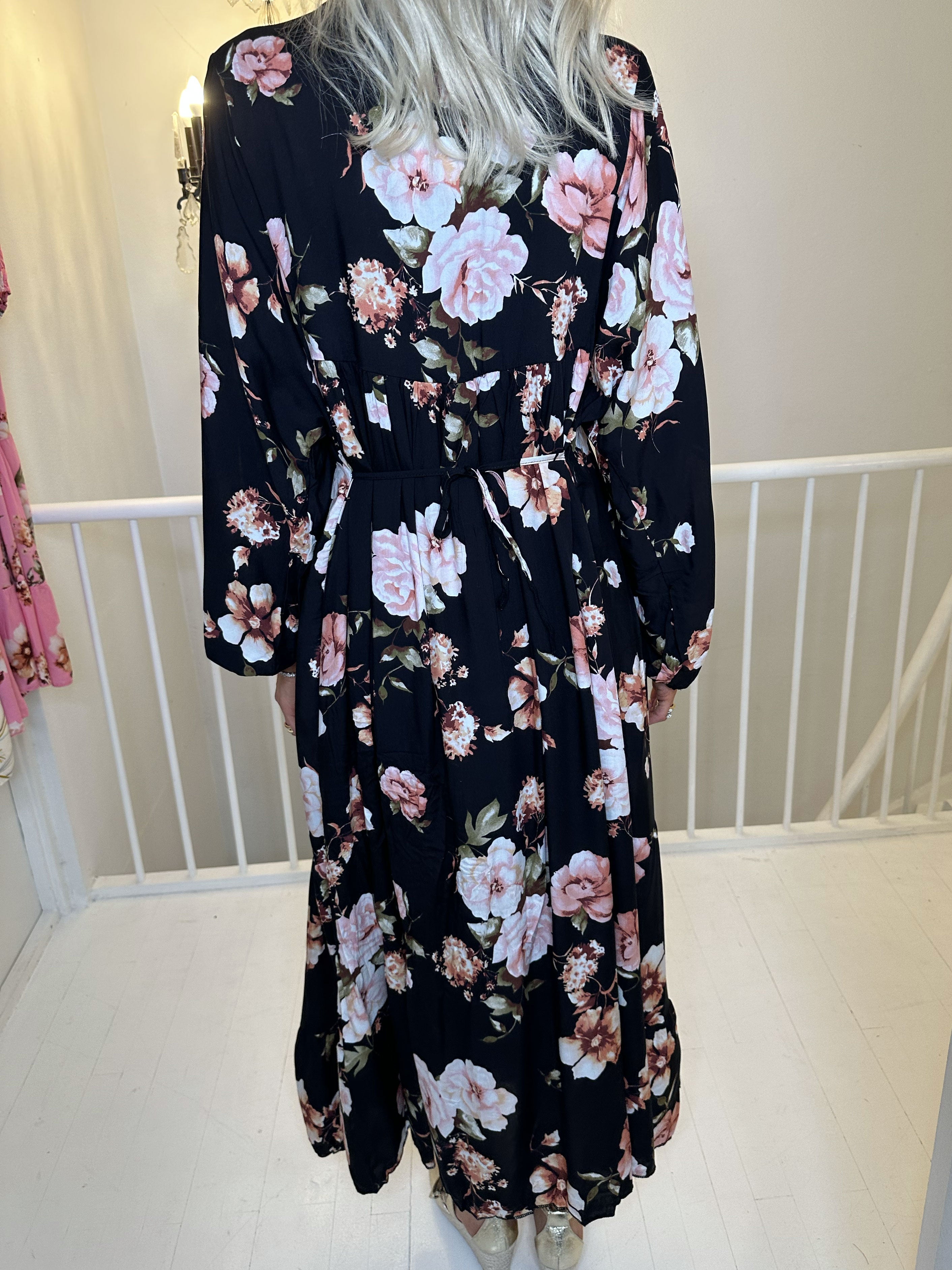 Adelaida Flower - Tunikaklänning med snäckor och fransar