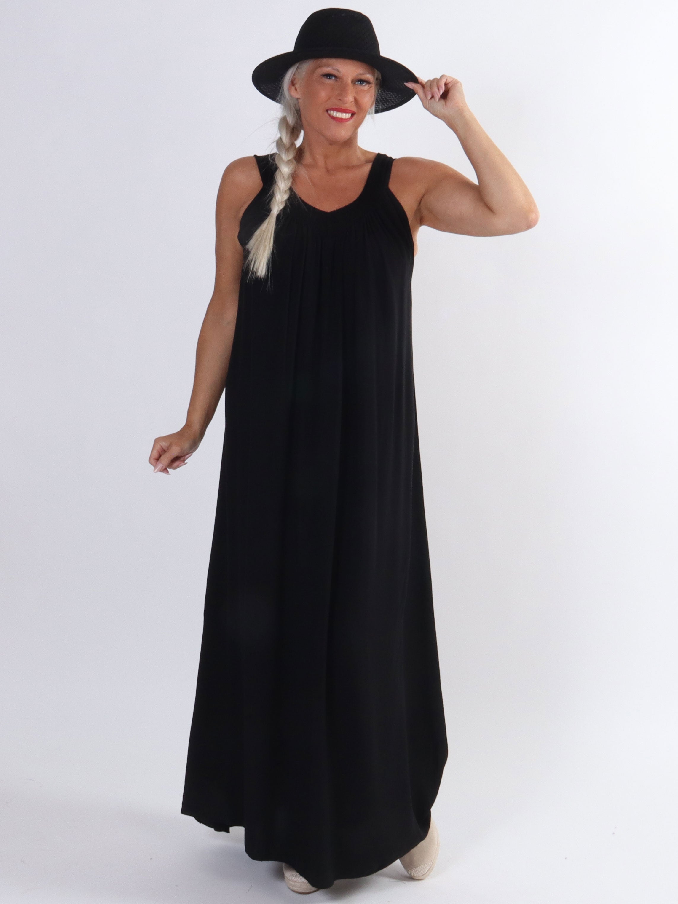 Arizona - Lång sommarklänning i plusstorlek med breda axelband