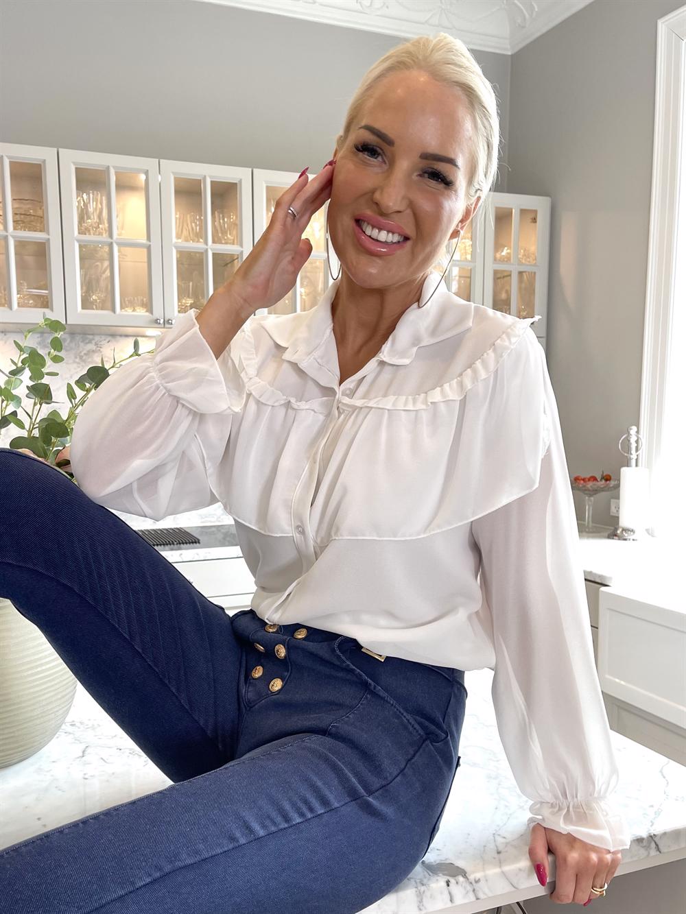 Chia - Tunika i chiffong med volanger