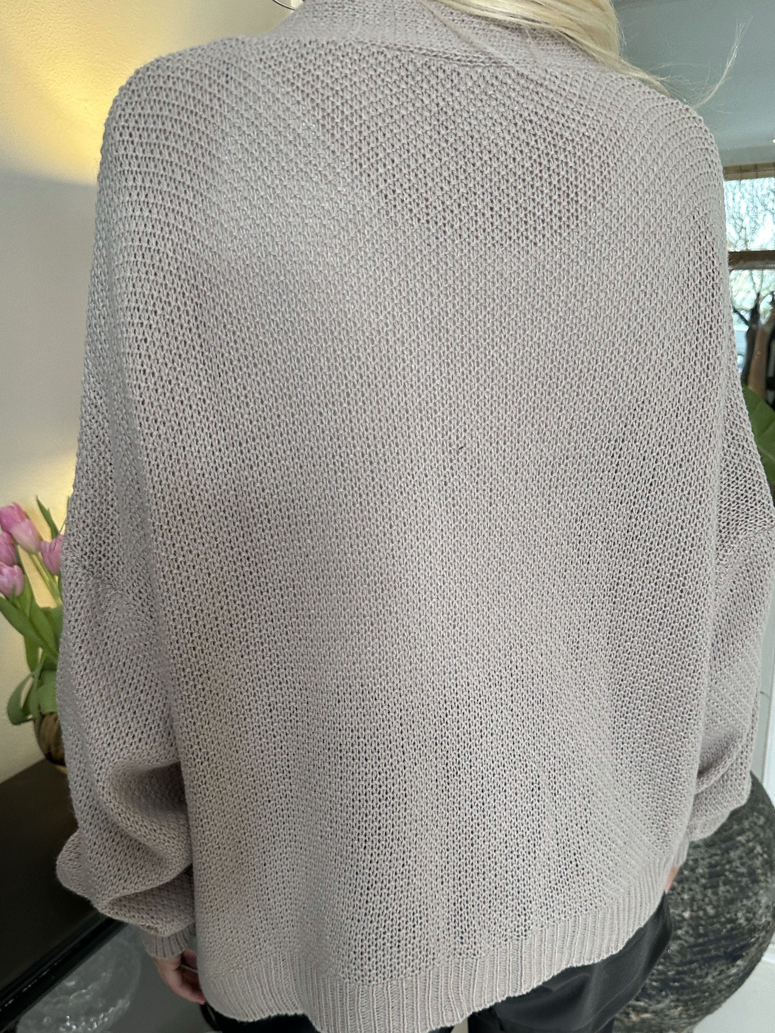 Cutie - Sött stickad tröja med rosett