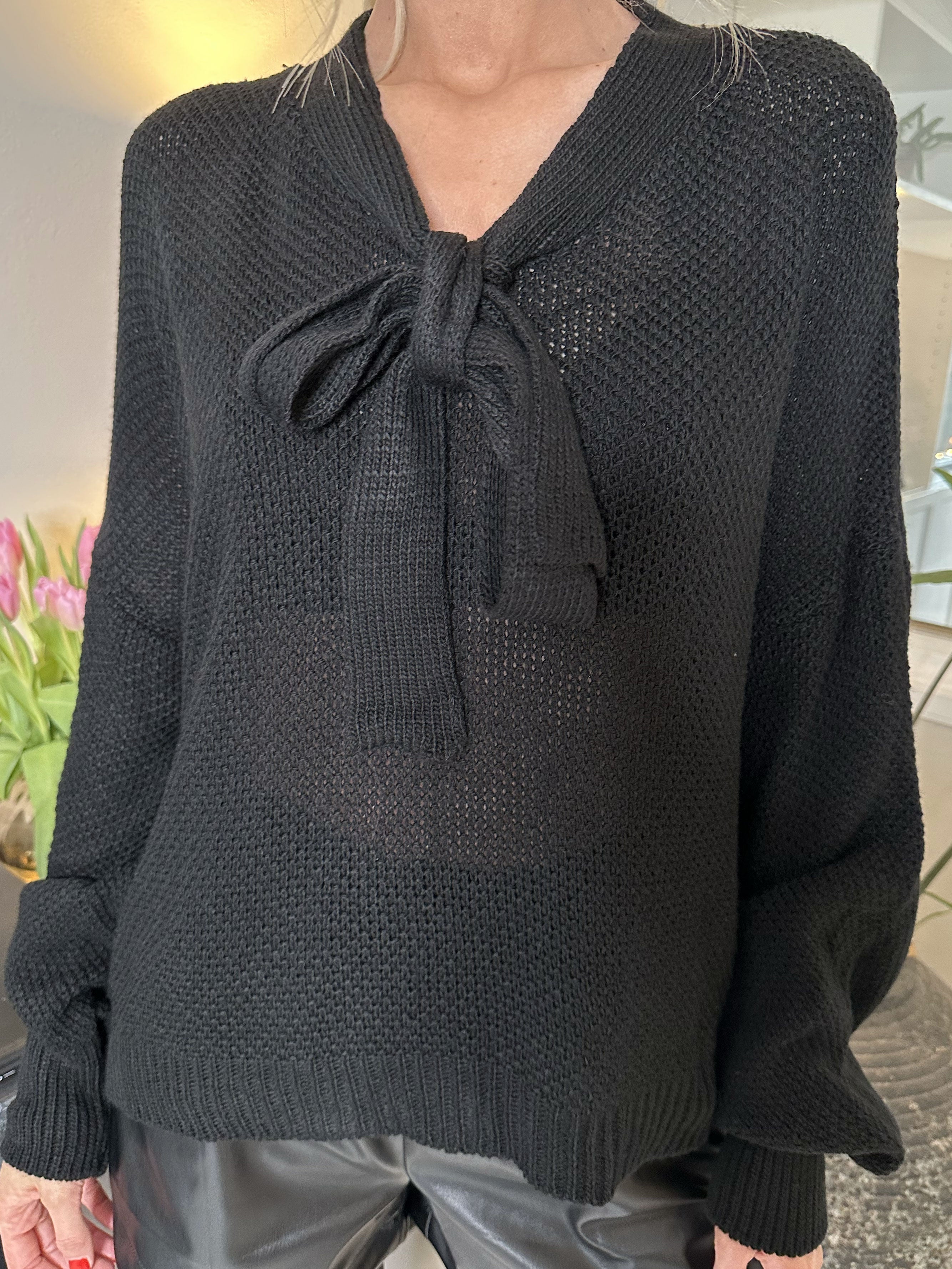 Cutie - Sött stickad tröja med rosett