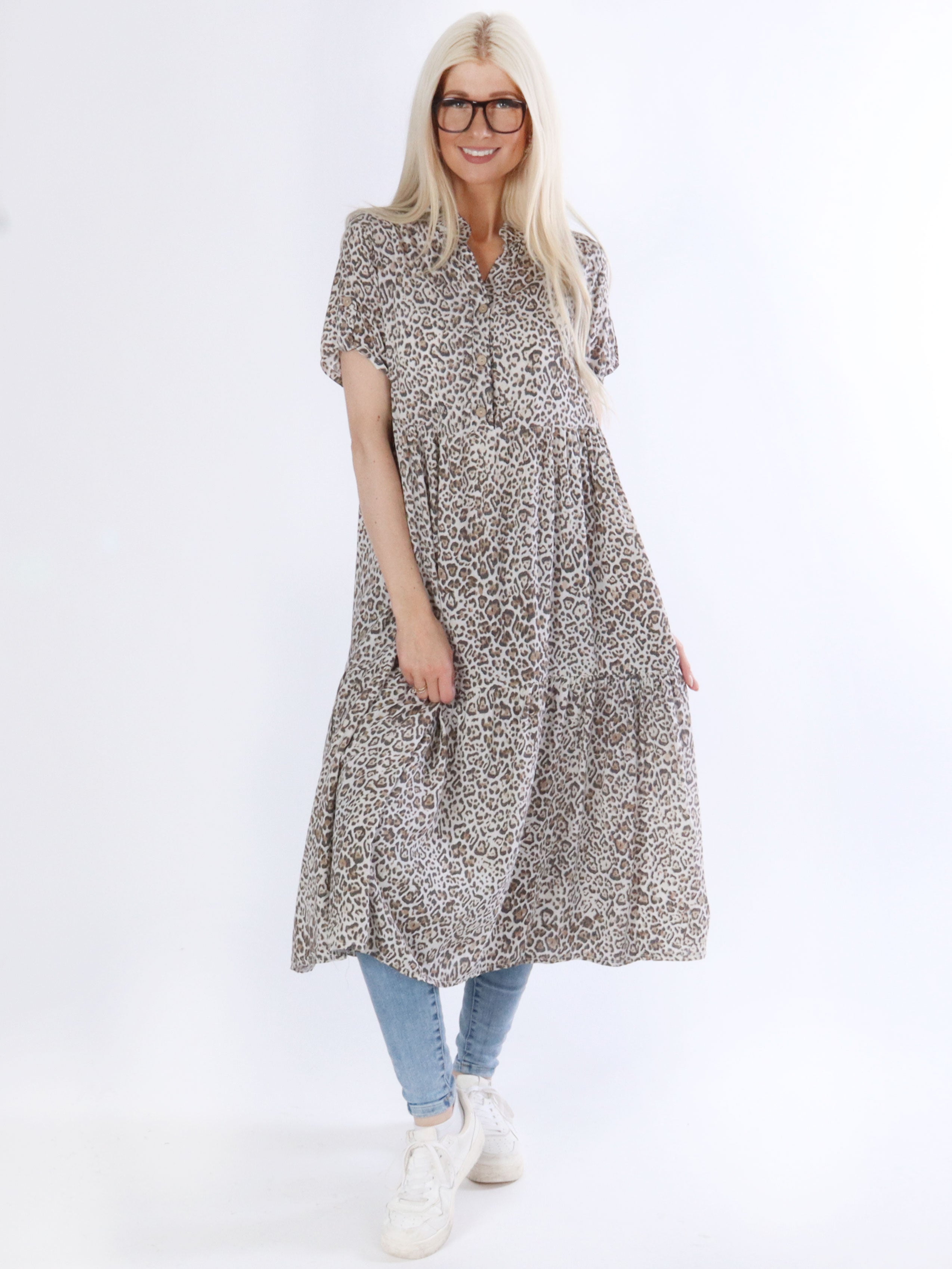 Erika - Leopardklänning i lagerform