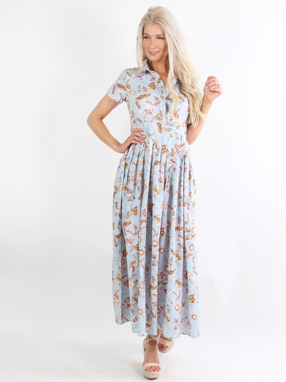 Eva - Lång ljusblå skjortklänning med korta ärmar