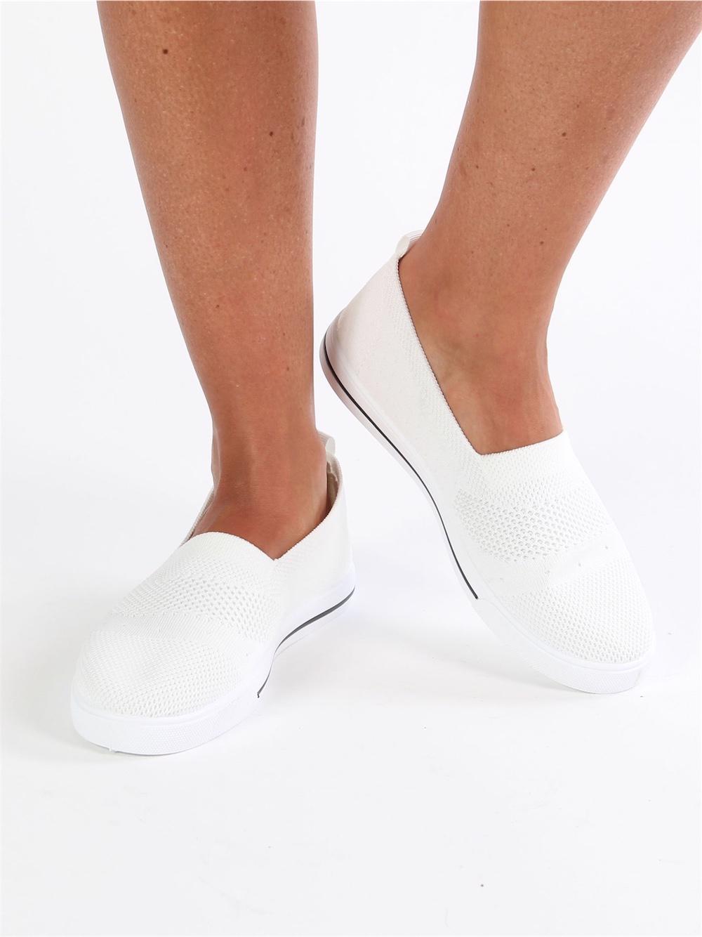 Gotzone - Beige espadrillos med vit gummisula