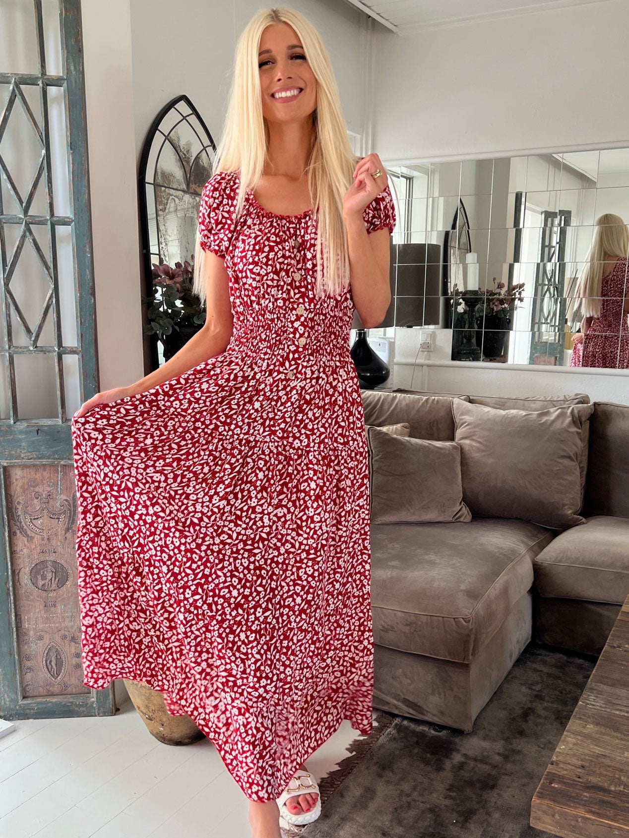 Gracia - Klänning med träknappar